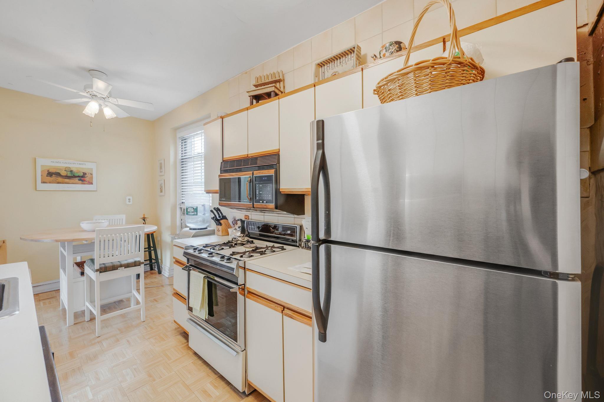 109-14 Ascan Avenue 4b Property Photo 21