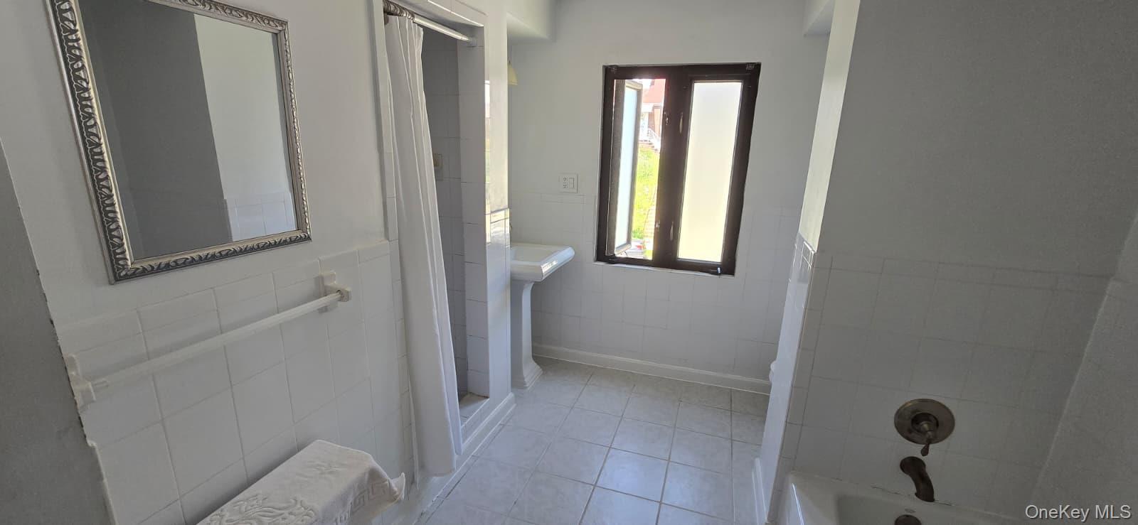 20962 Whitehall Terrace Property Photo 9