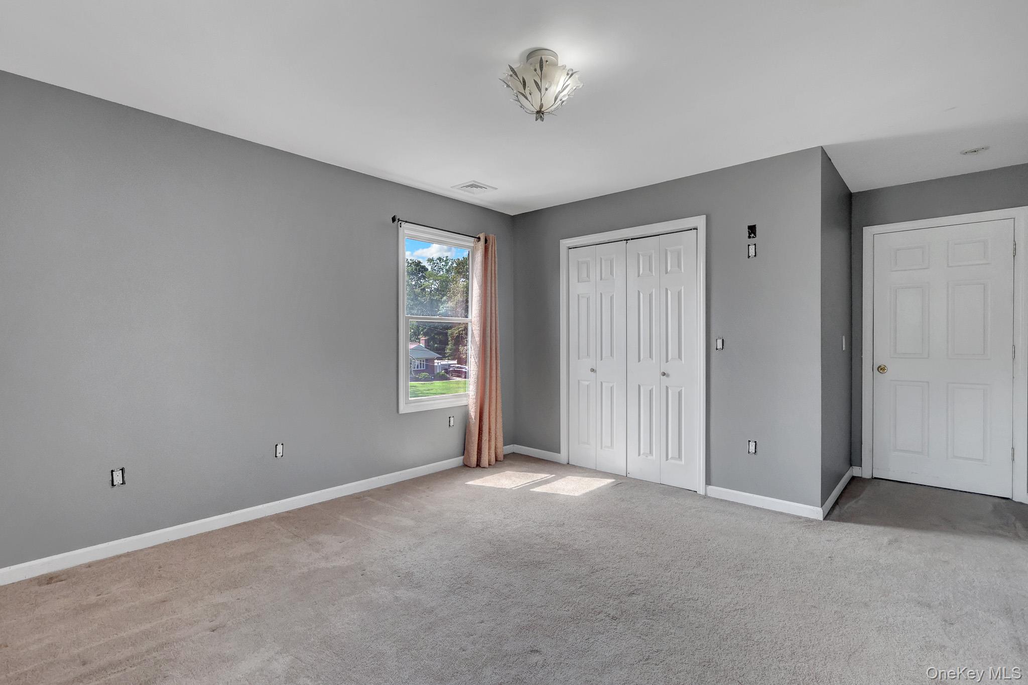 21 Morris Avenue Property Photo 30