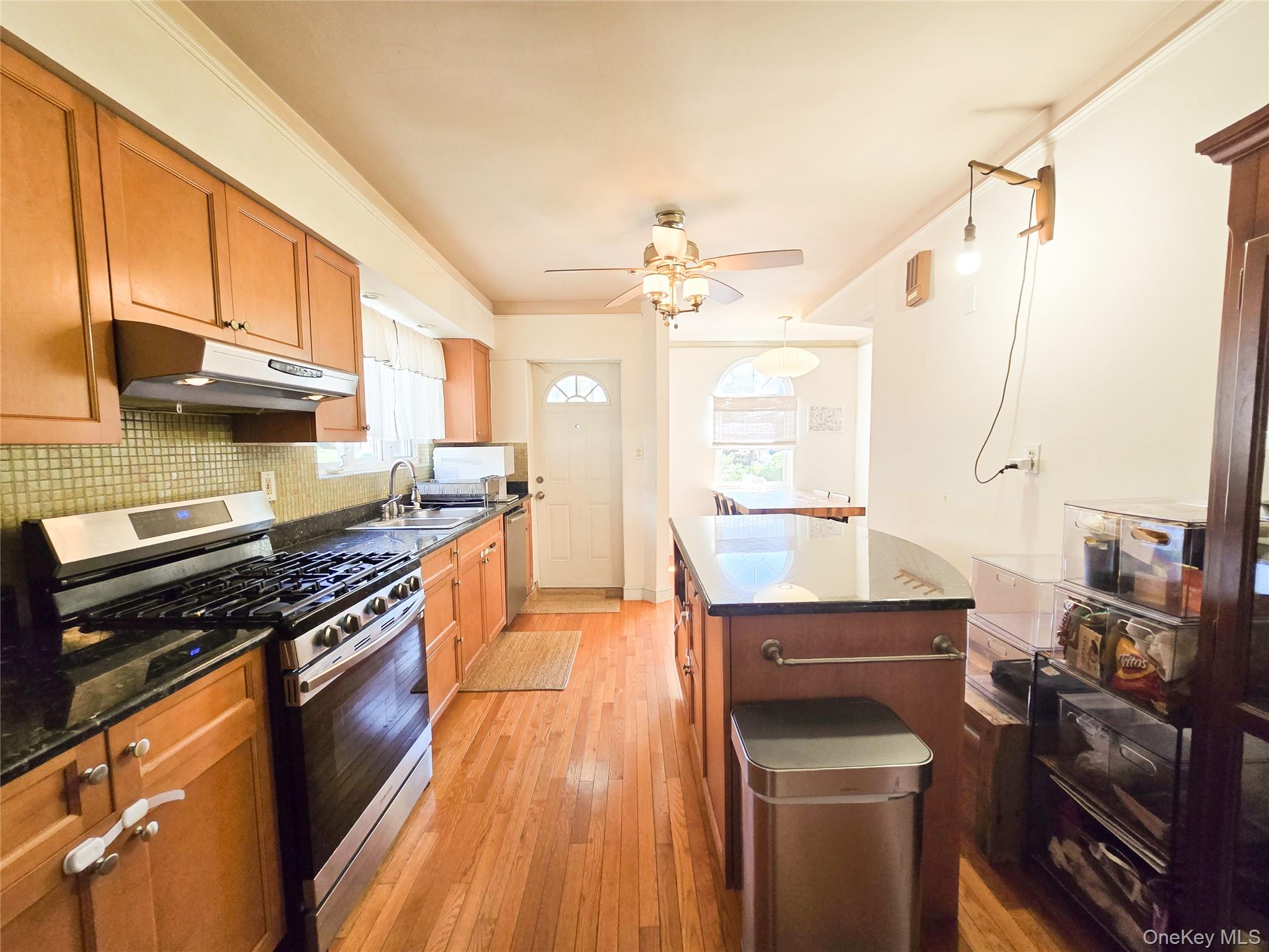 56-16 212 Street Property Photo 10