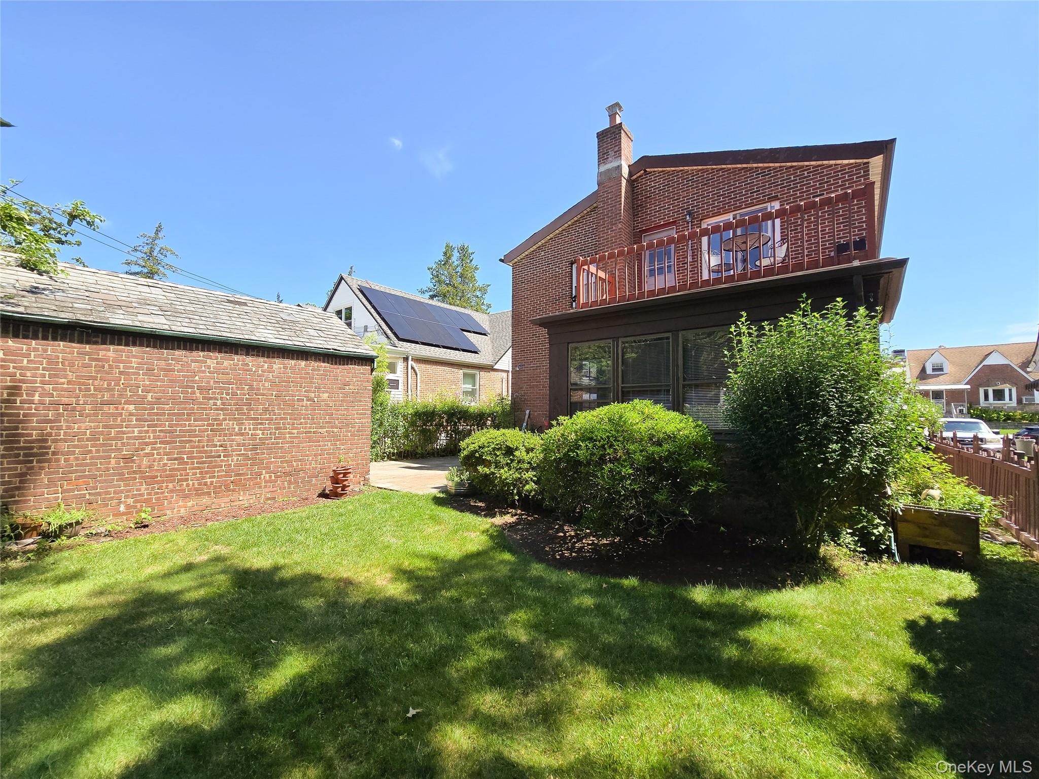 56-16 212 Street Property Photo 28