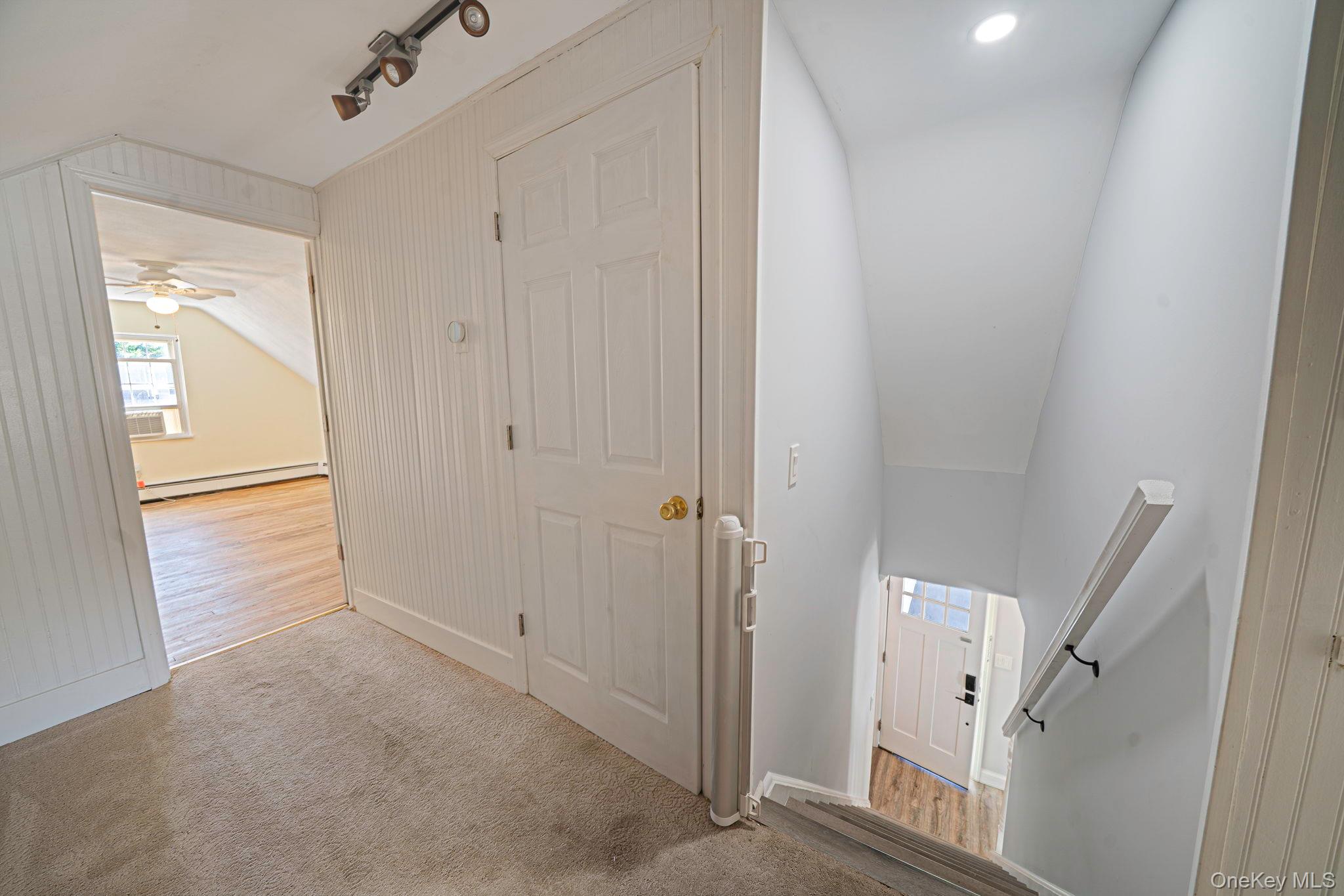 457 Peconic Street Property Photo 16
