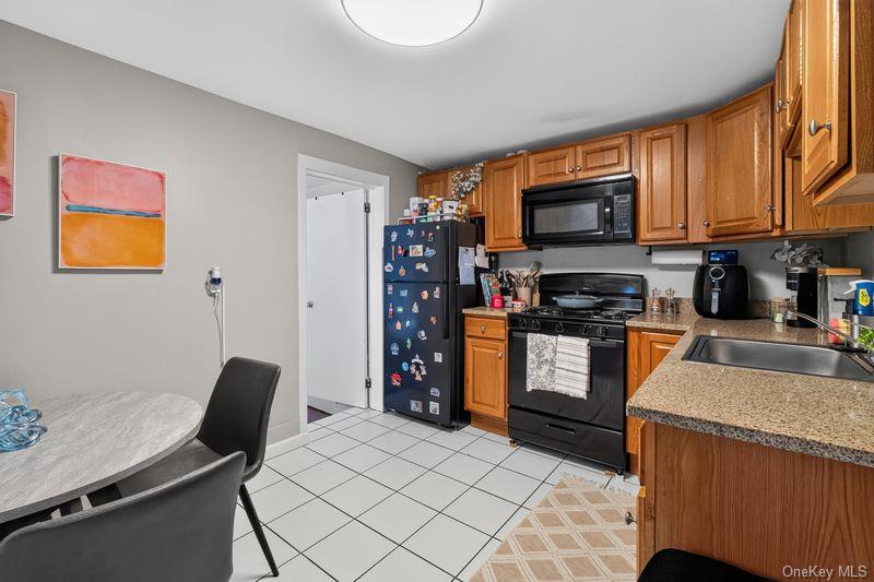 132 W Boston Post Road Property Photo 13