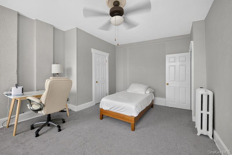 132 W Boston Post Road Property Photo 28