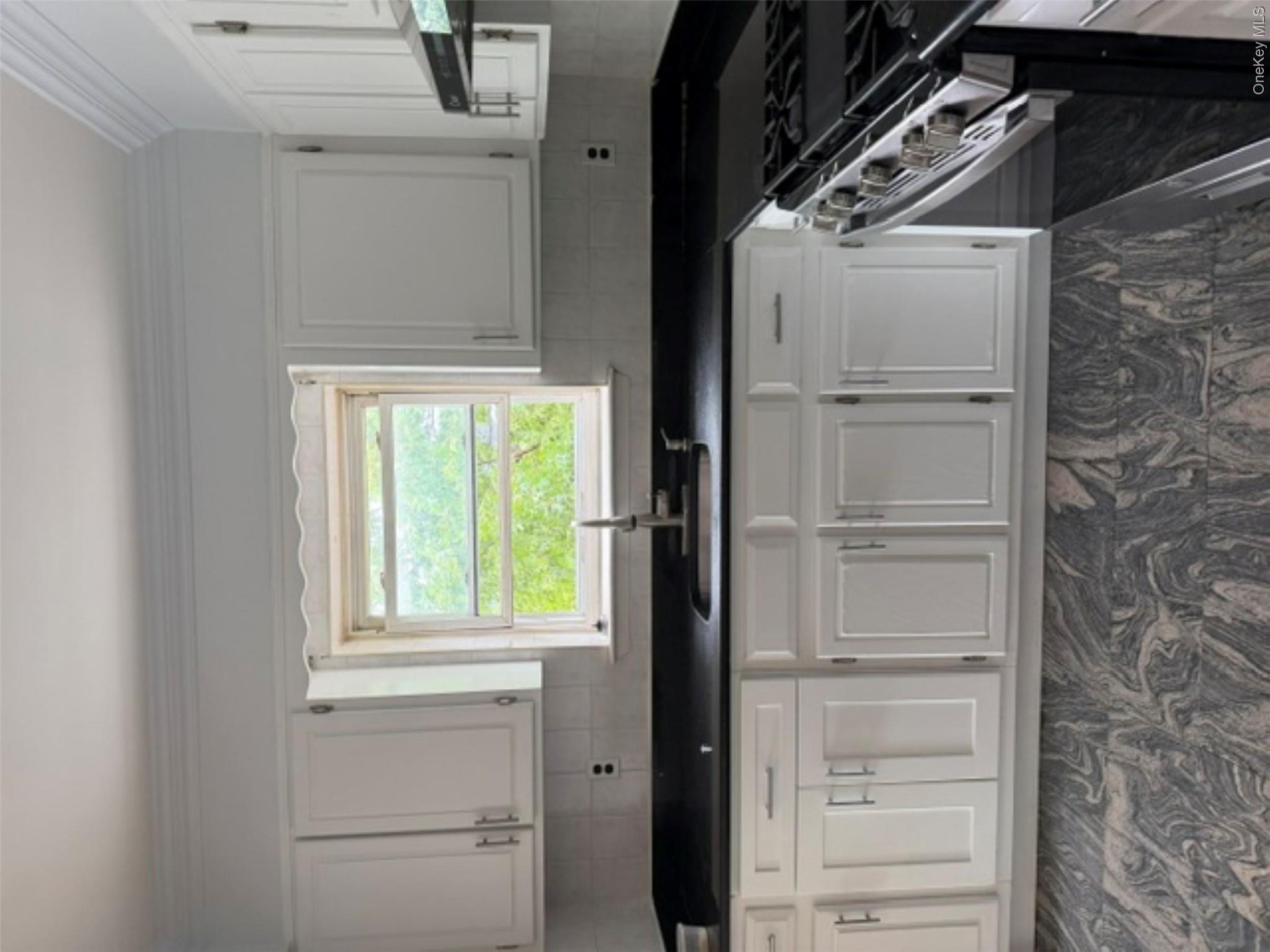 1125 Allerton Avenue Property Photo 1