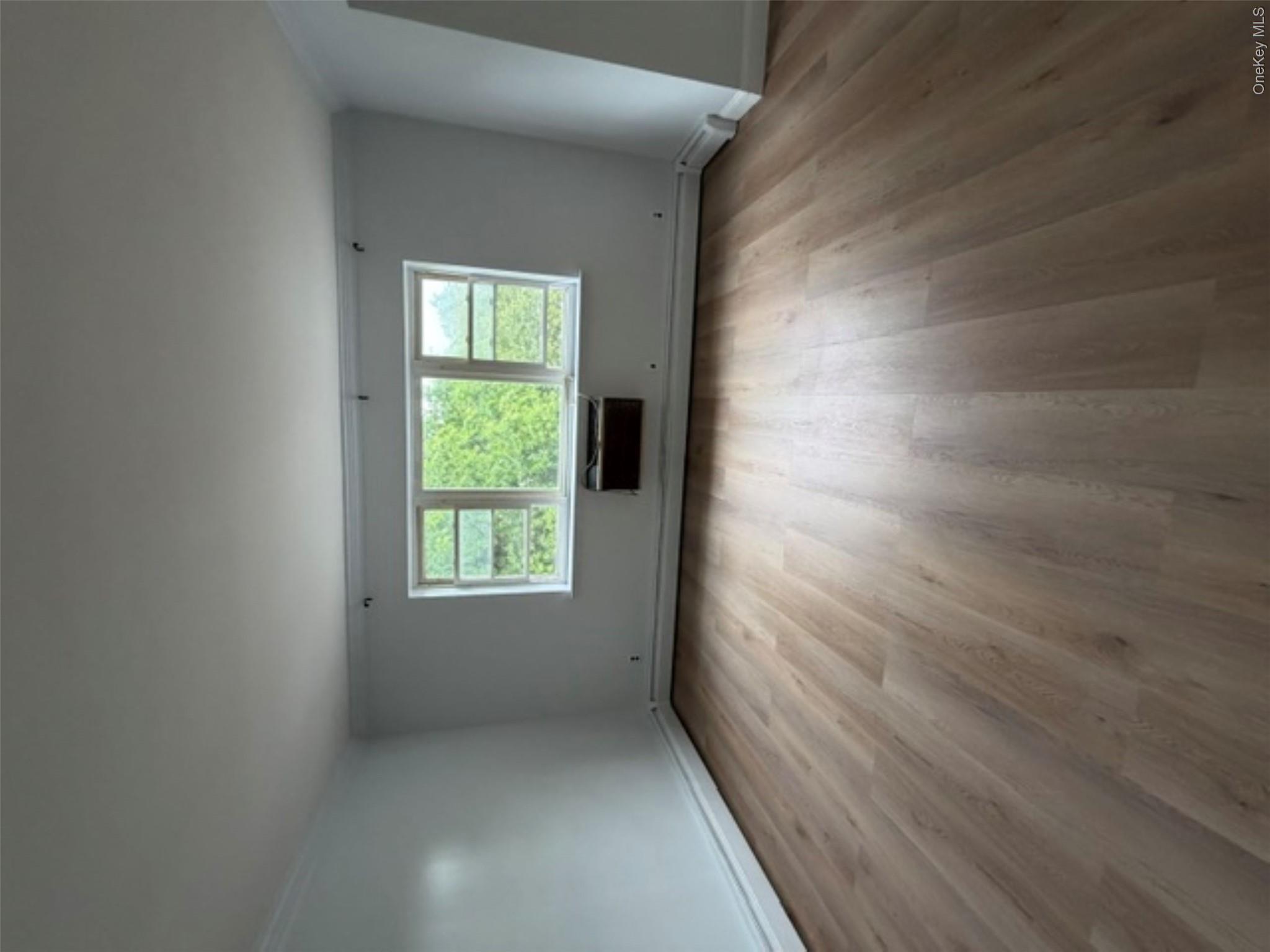 1125 Allerton Avenue Property Photo 4