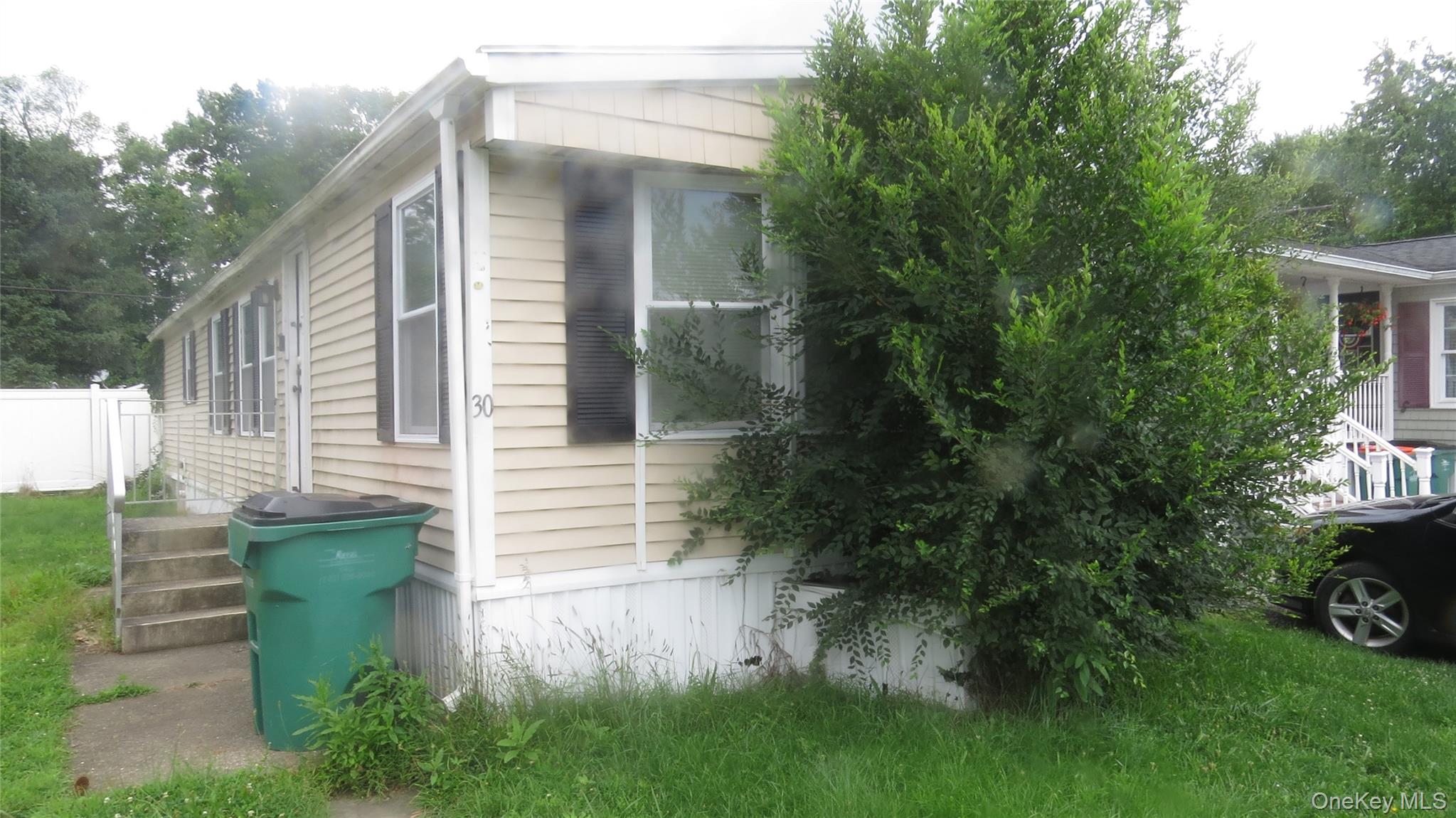723 Beekman Road 30 Property Photo 2