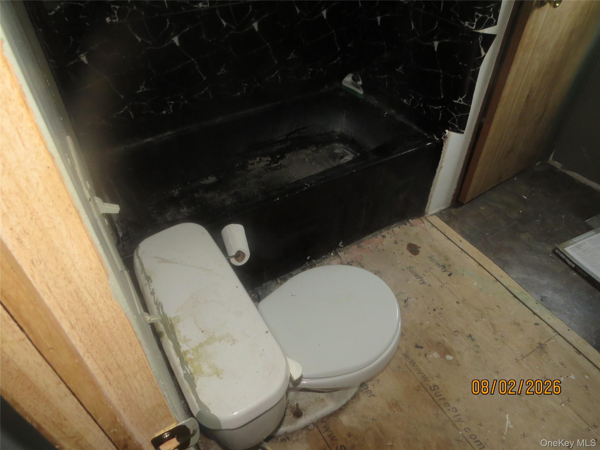 723 Beekman Road 30 Property Photo 14