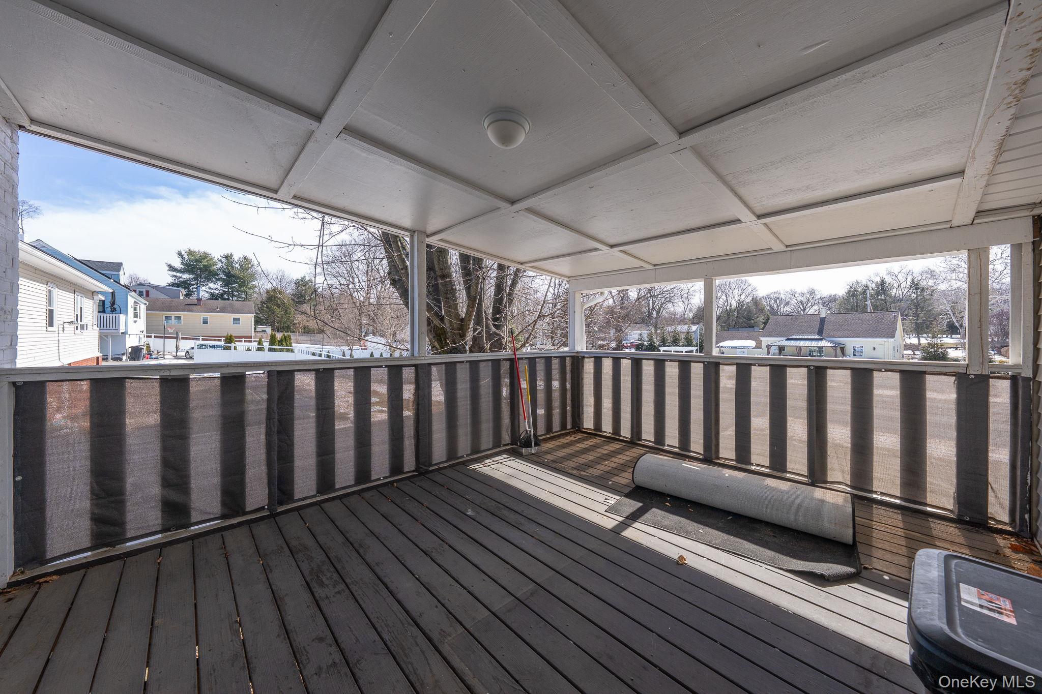 27 Walnut Street Property Photo 24