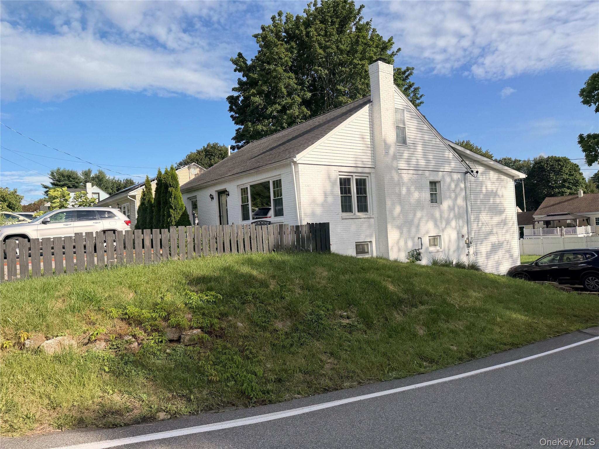 27 Walnut Street Property Photo 29