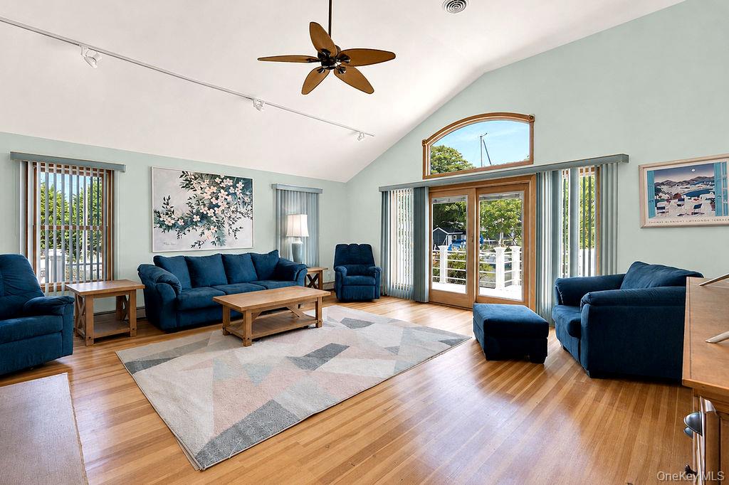 8 Stuart Avenue Property Photo 8