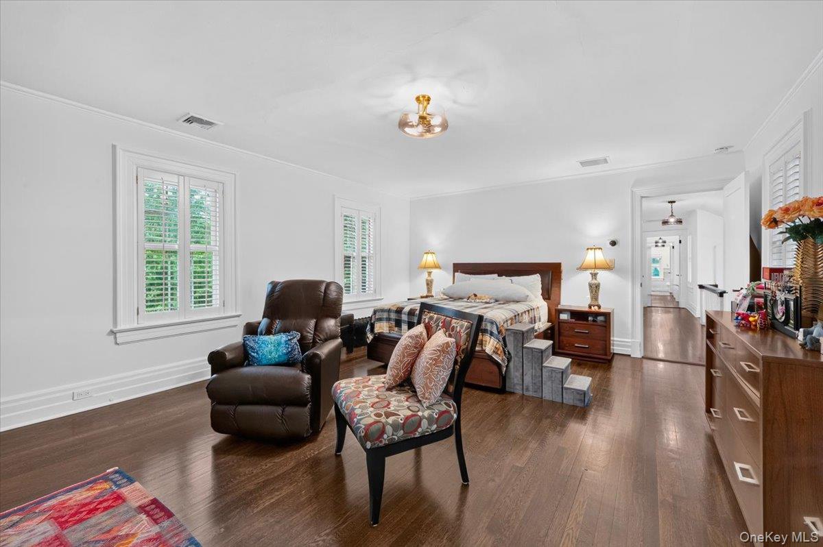1 Wellington Avenue Property Photo 18