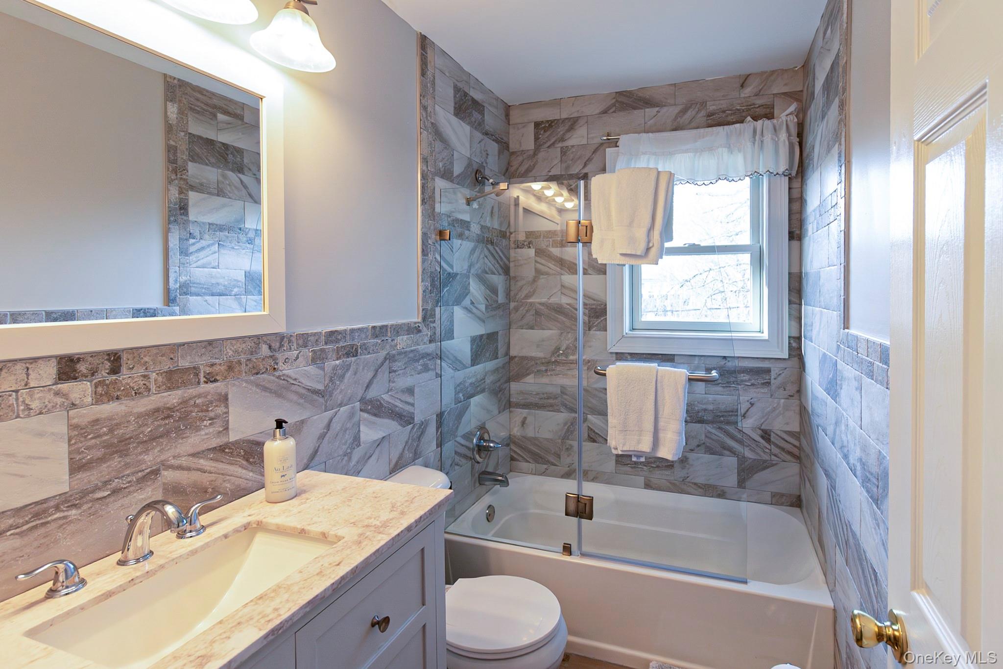 1034955 Property Photo 25