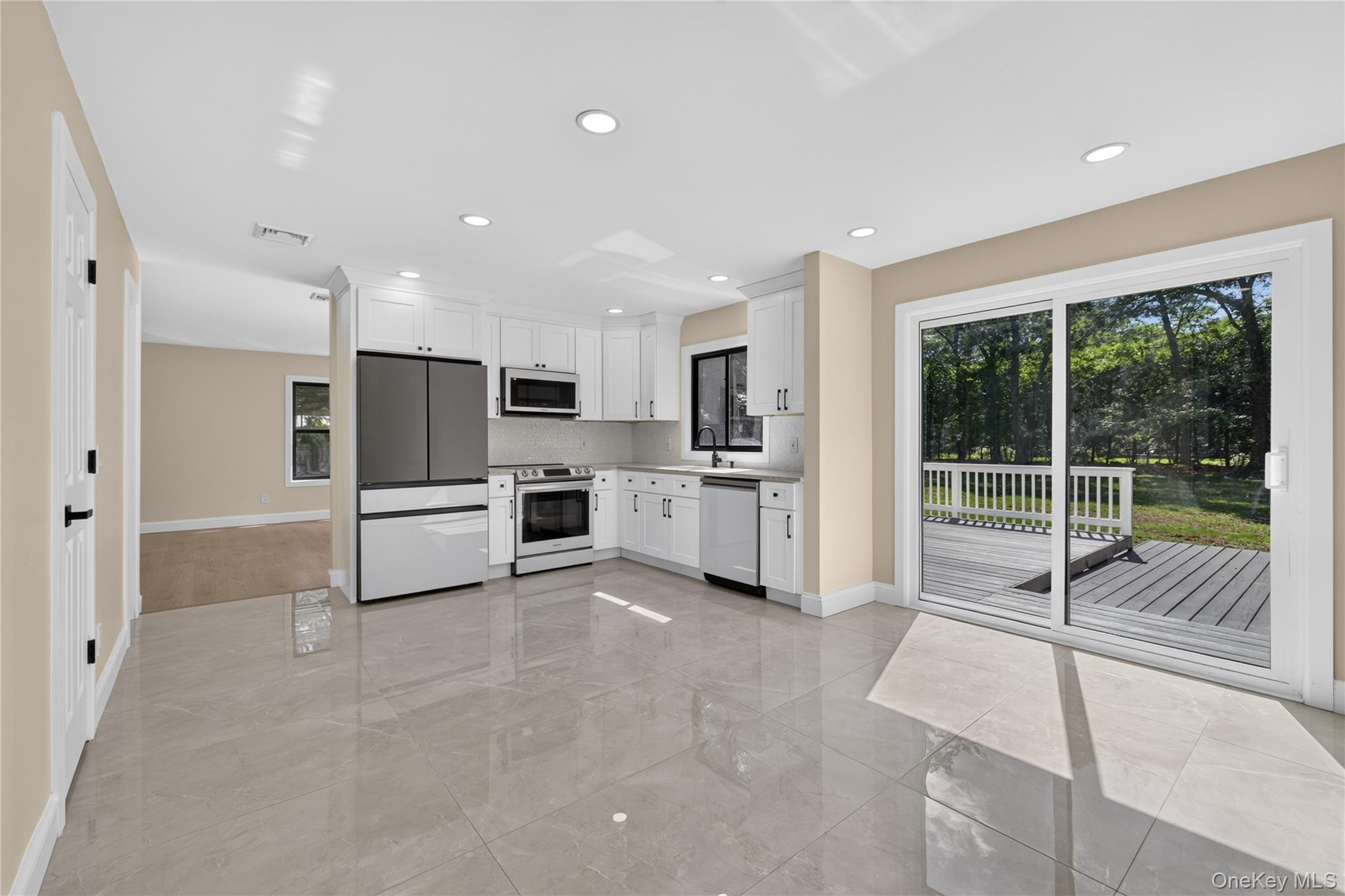 96 Chestnut Street Property Photo 13