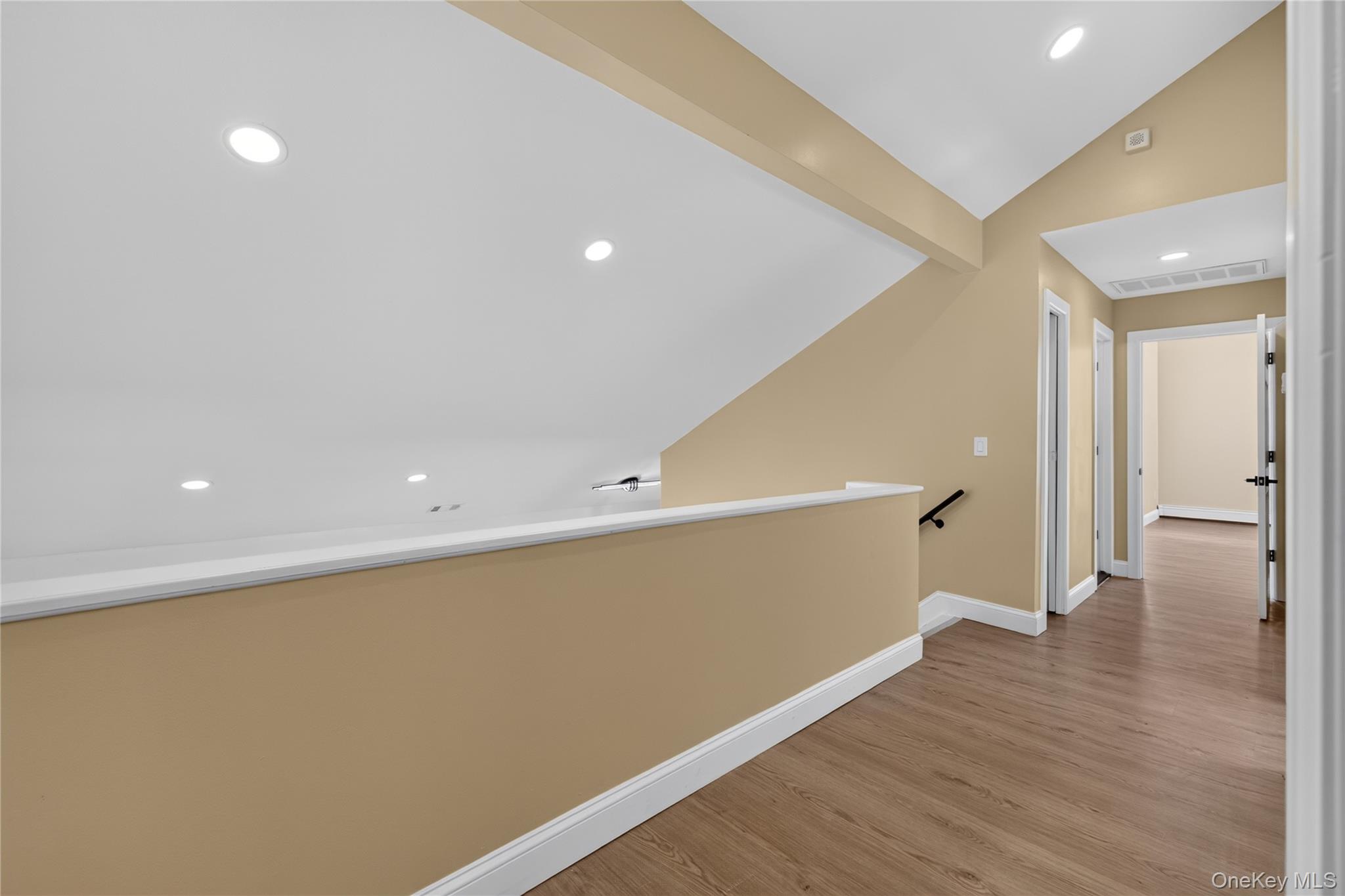 96 Chestnut Street Property Photo 23
