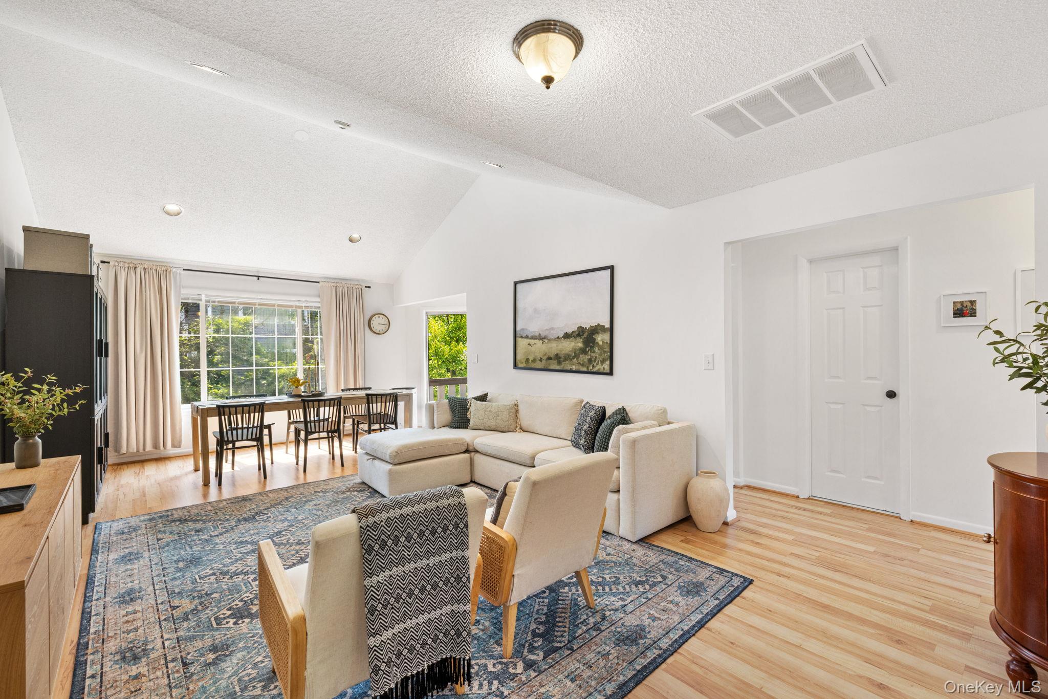 12 Hilltop Terrace Property Photo 3