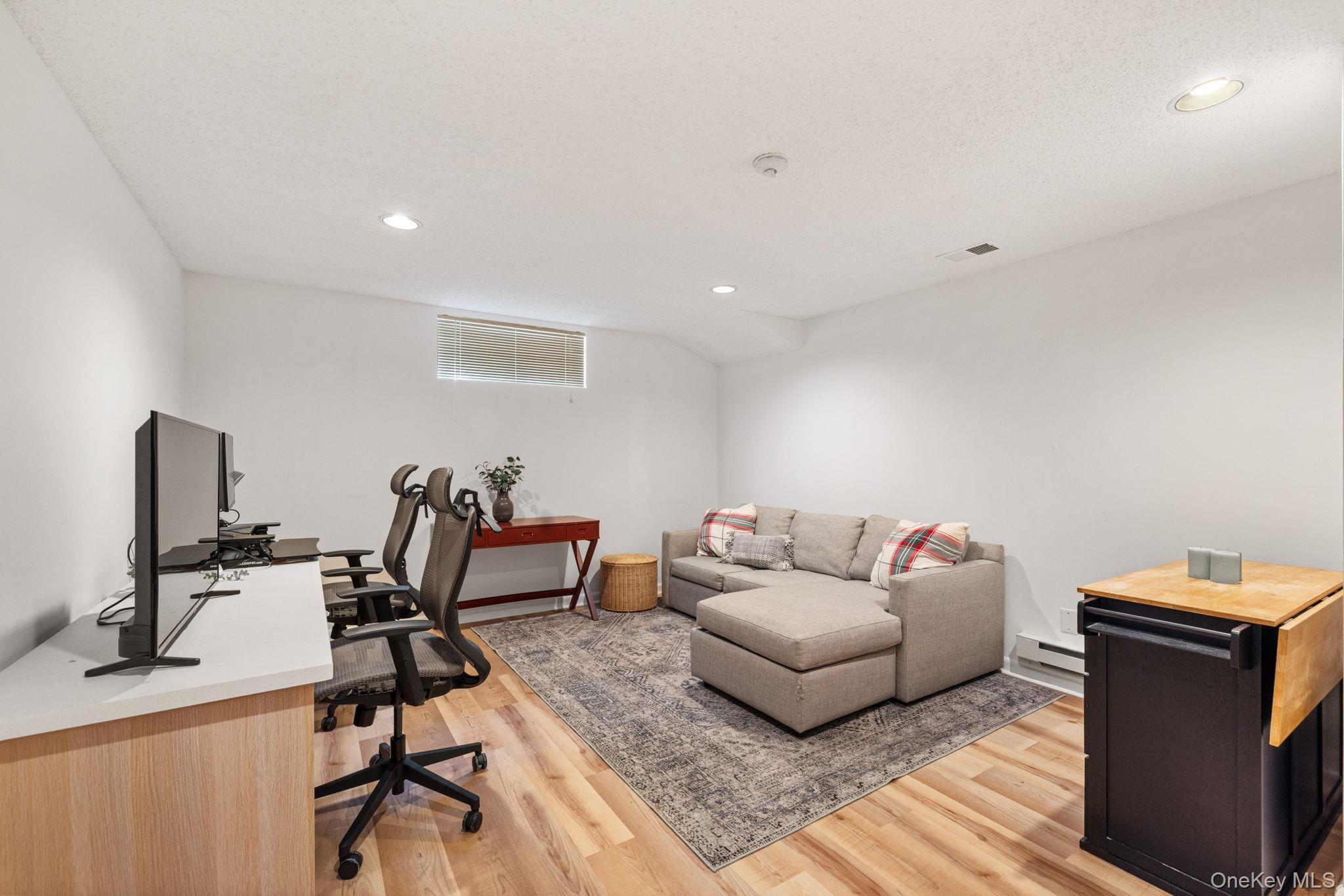 12 Hilltop Terrace Property Photo 19