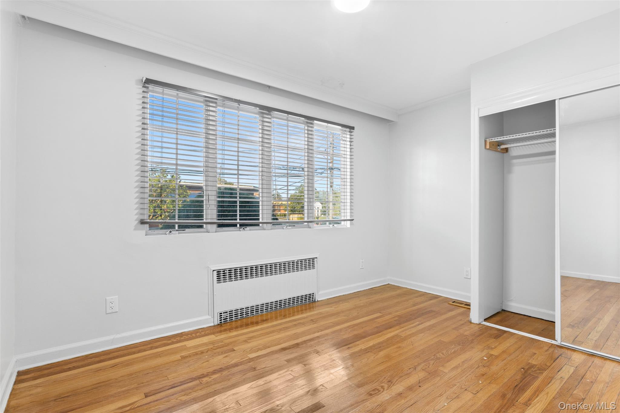 336 Scranton Avenue Property Photo 2