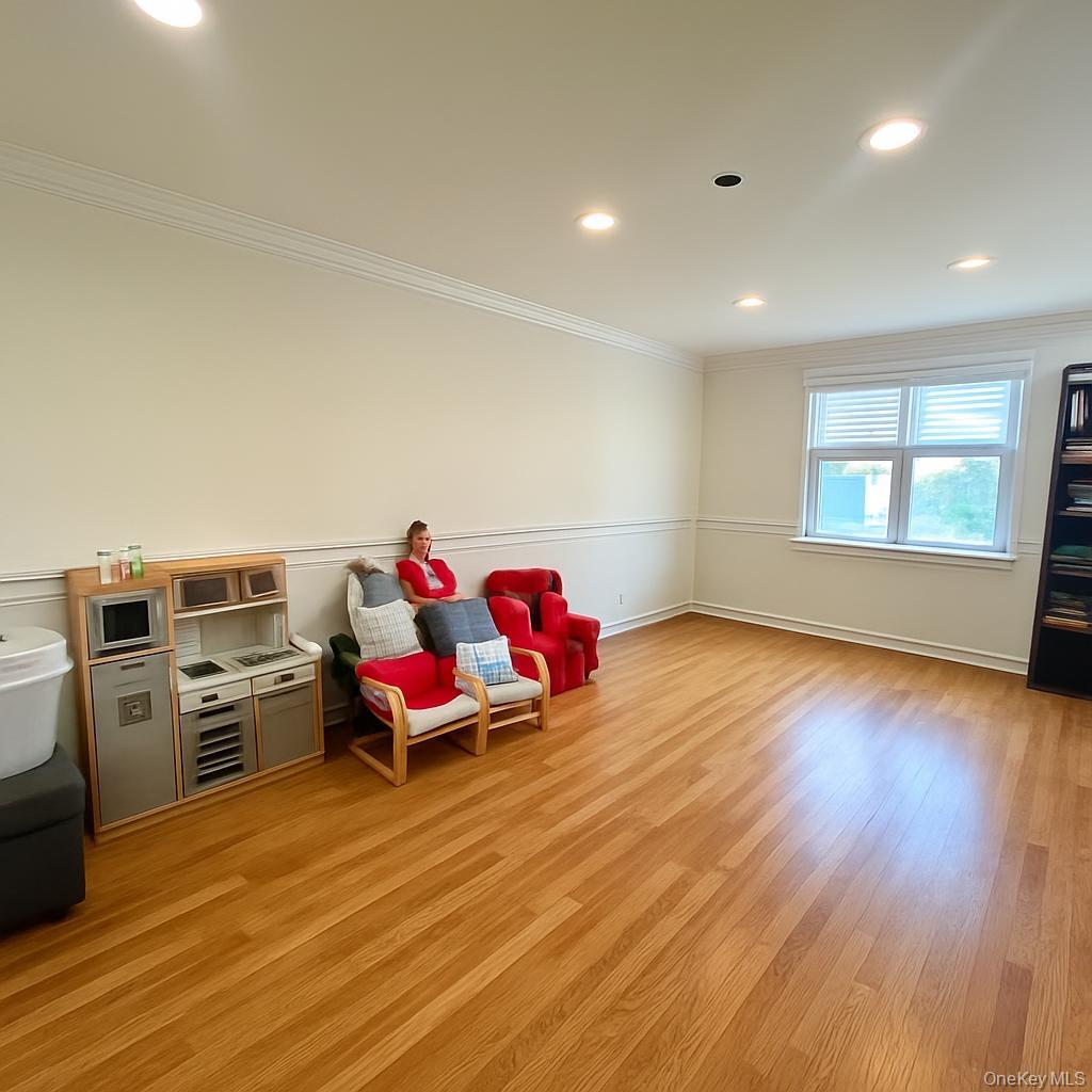 7 Carston Street Property Photo 10