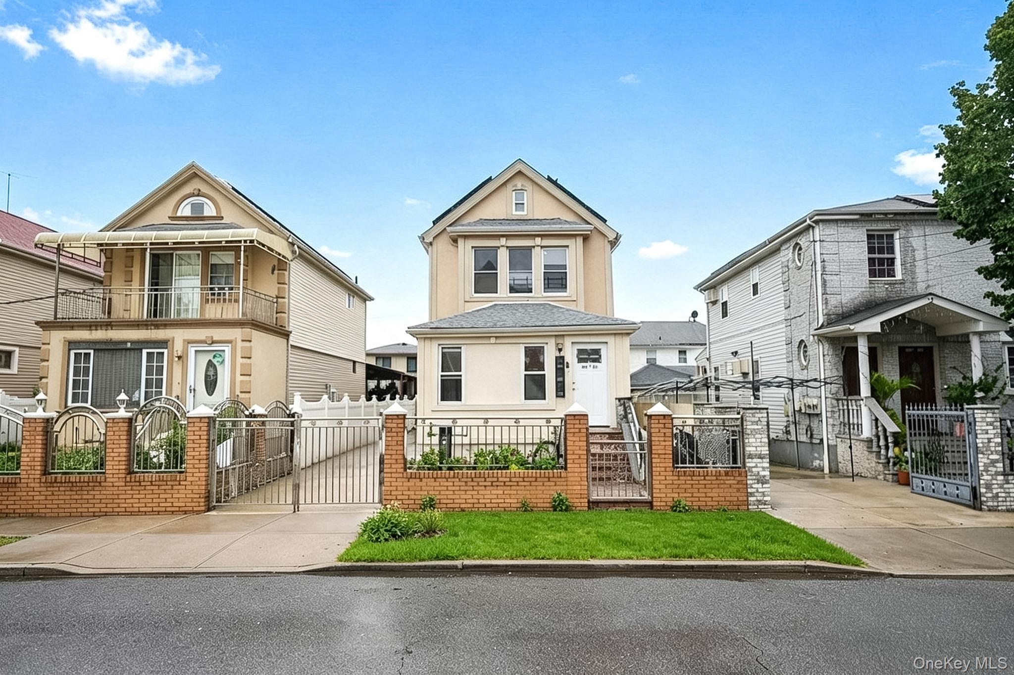 119-16 164th Street Property Photo 2