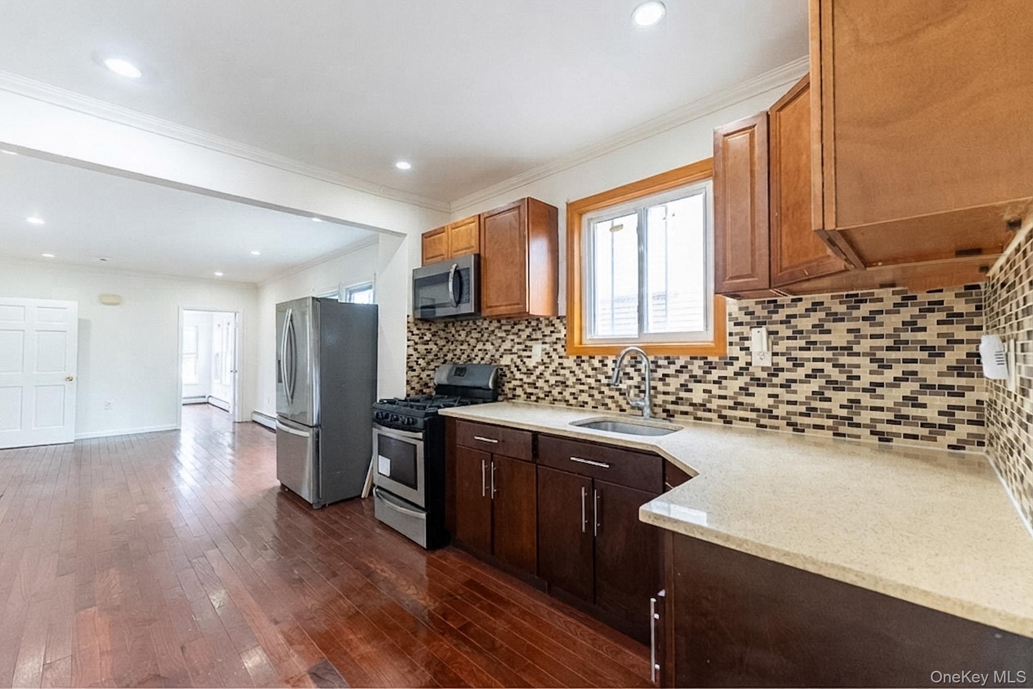 119-16 164th Street Property Photo 5