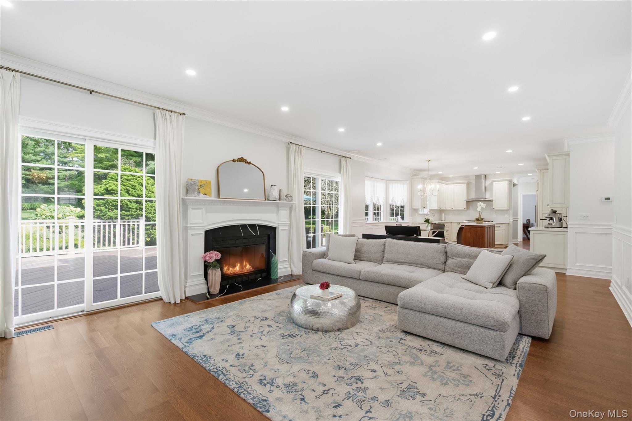 14 Dupont Court Property Photo 13