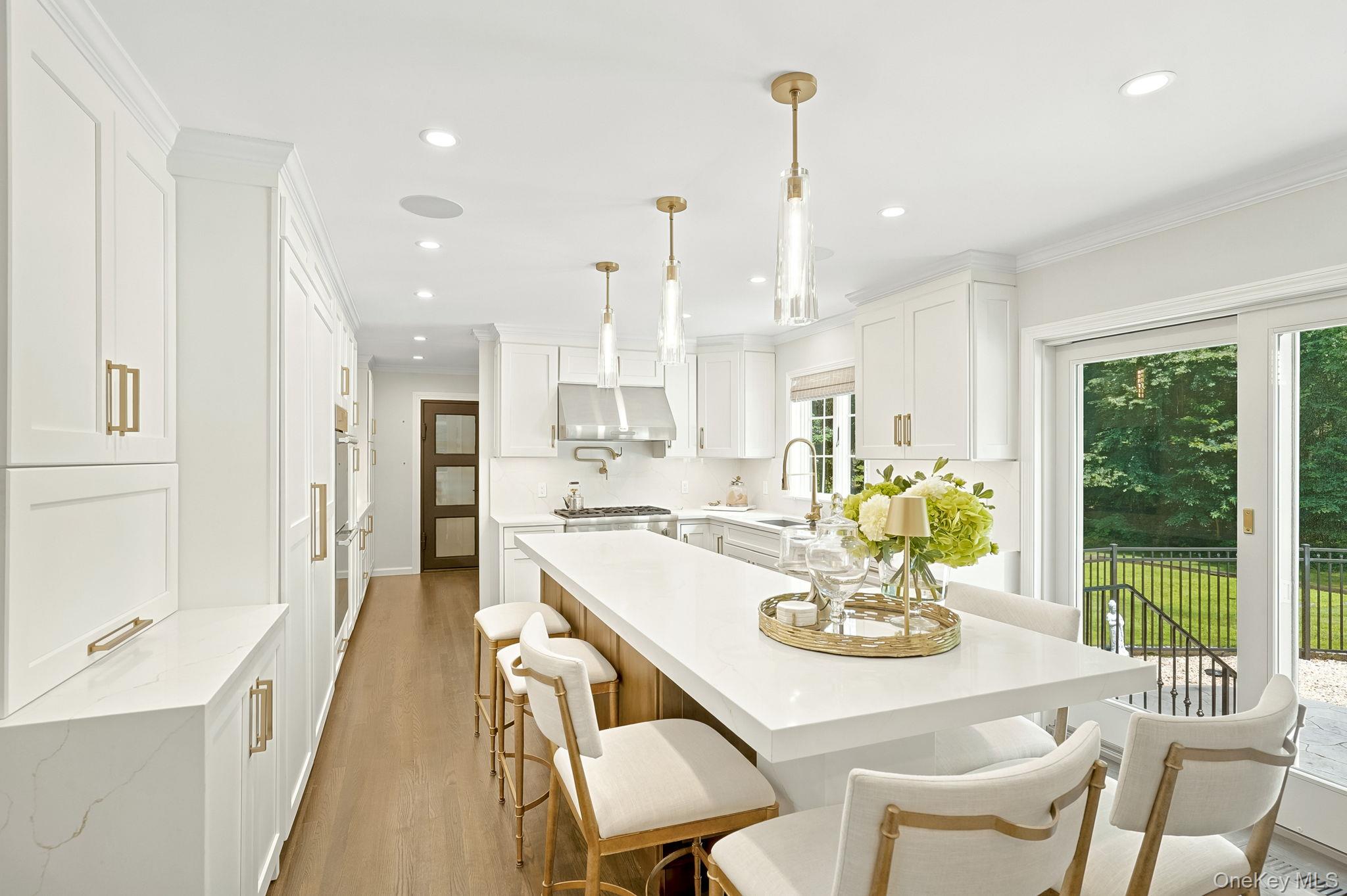 2 Tommys Lane Property Photo 13