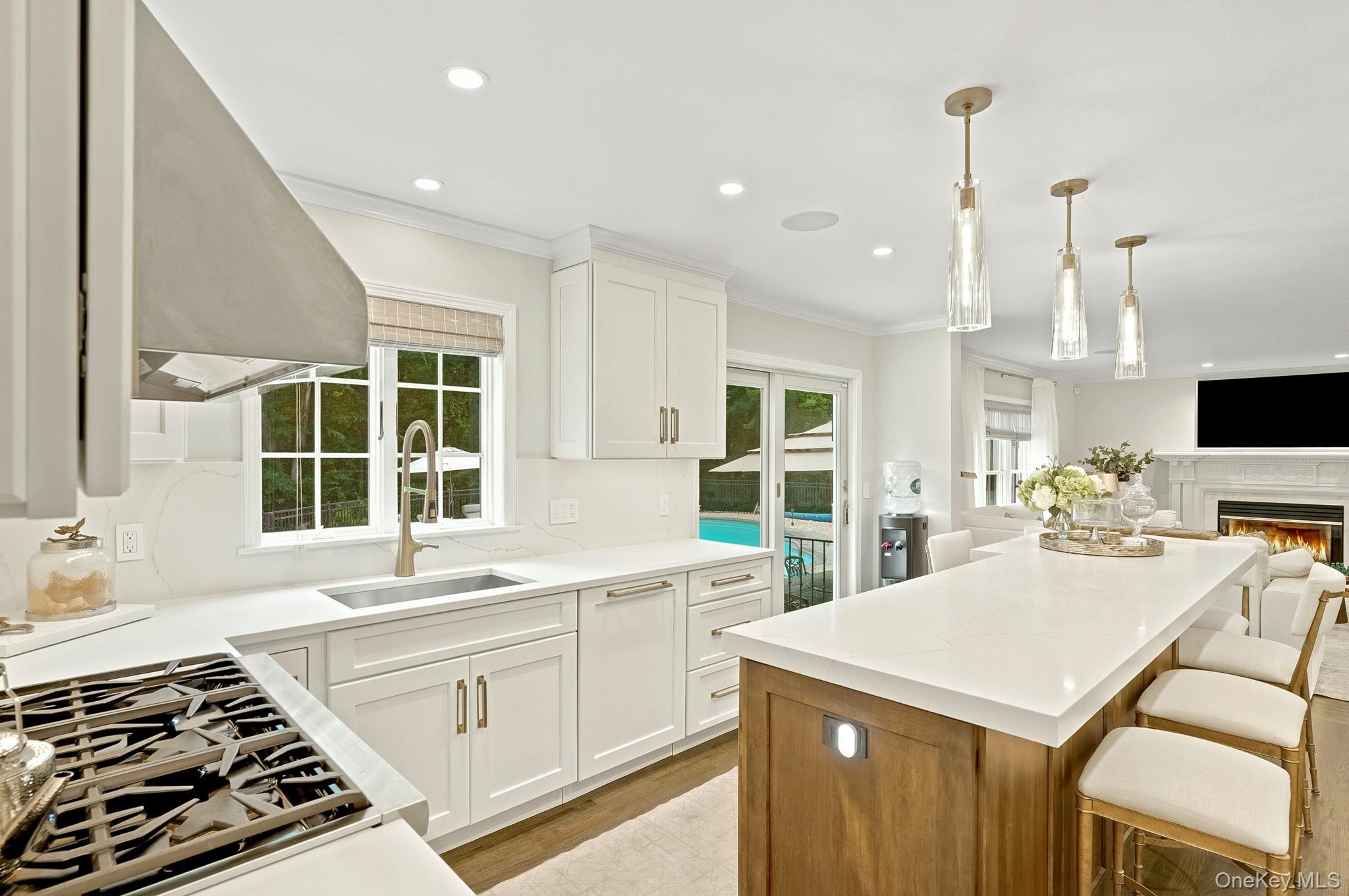 2 Tommys Lane Property Photo 15