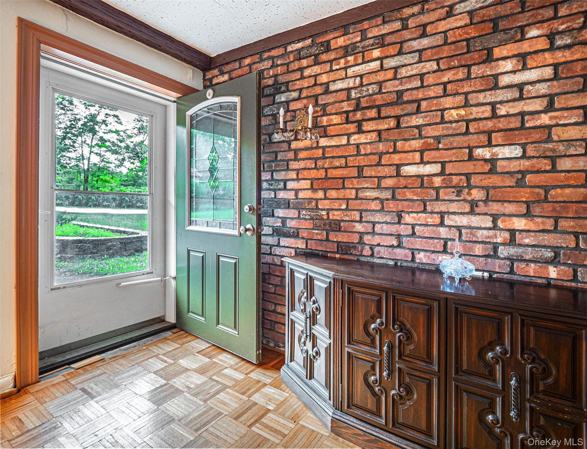 49 Interlochen Parkway Property Photo 3