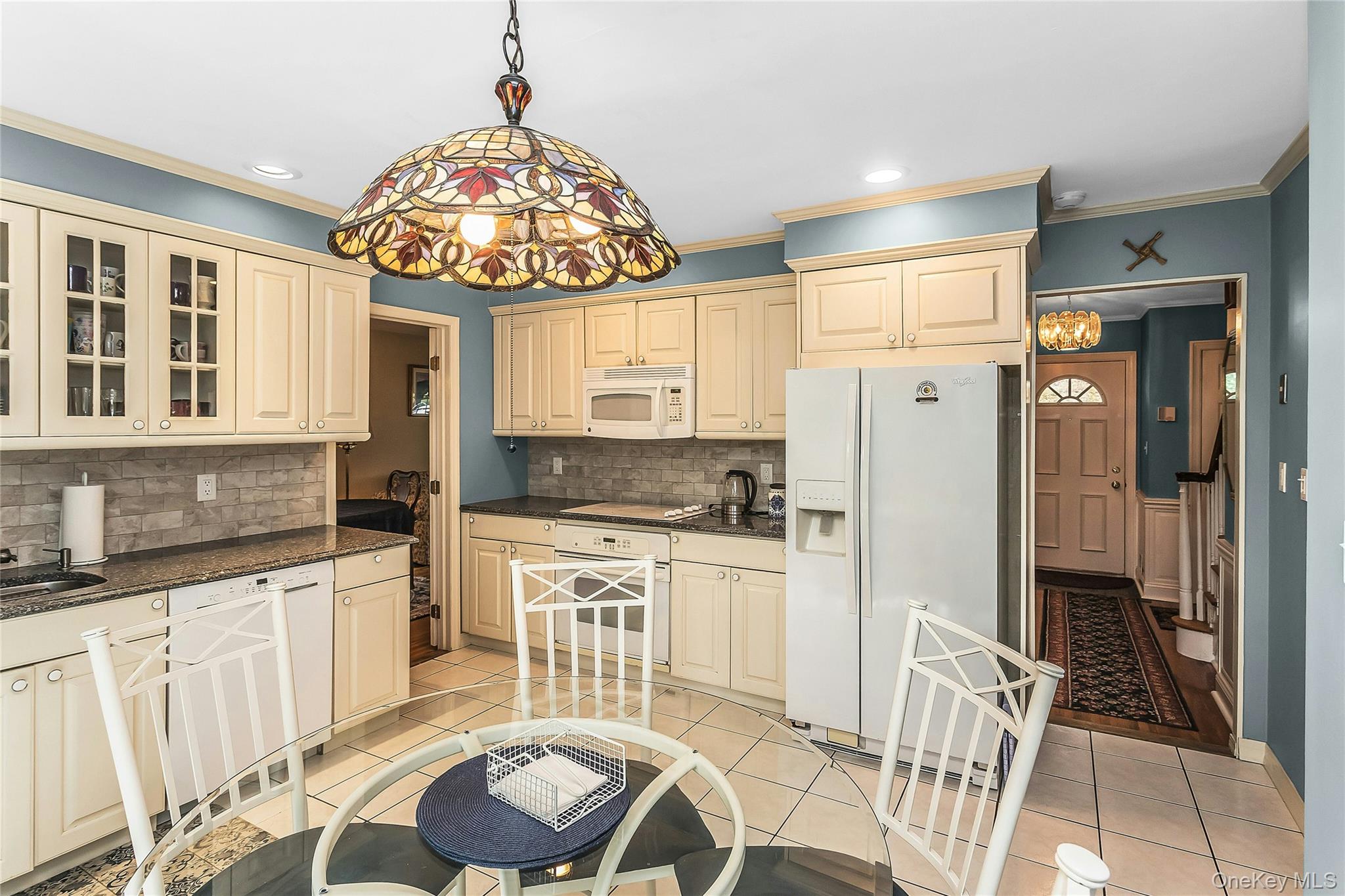 8 Lenmore Drive Property Photo 13