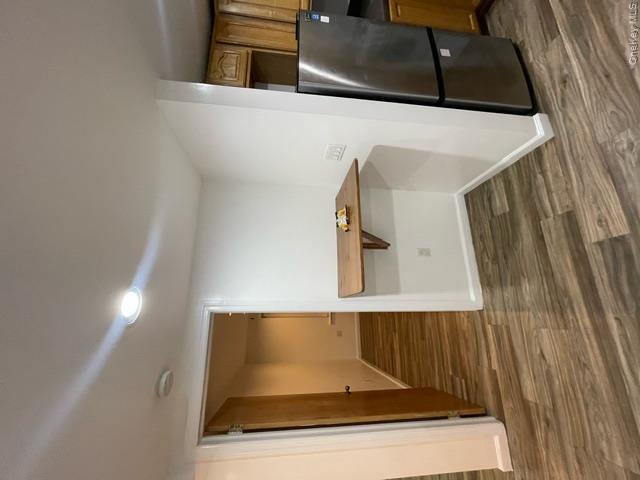 71-61 70th St Property Photo 14