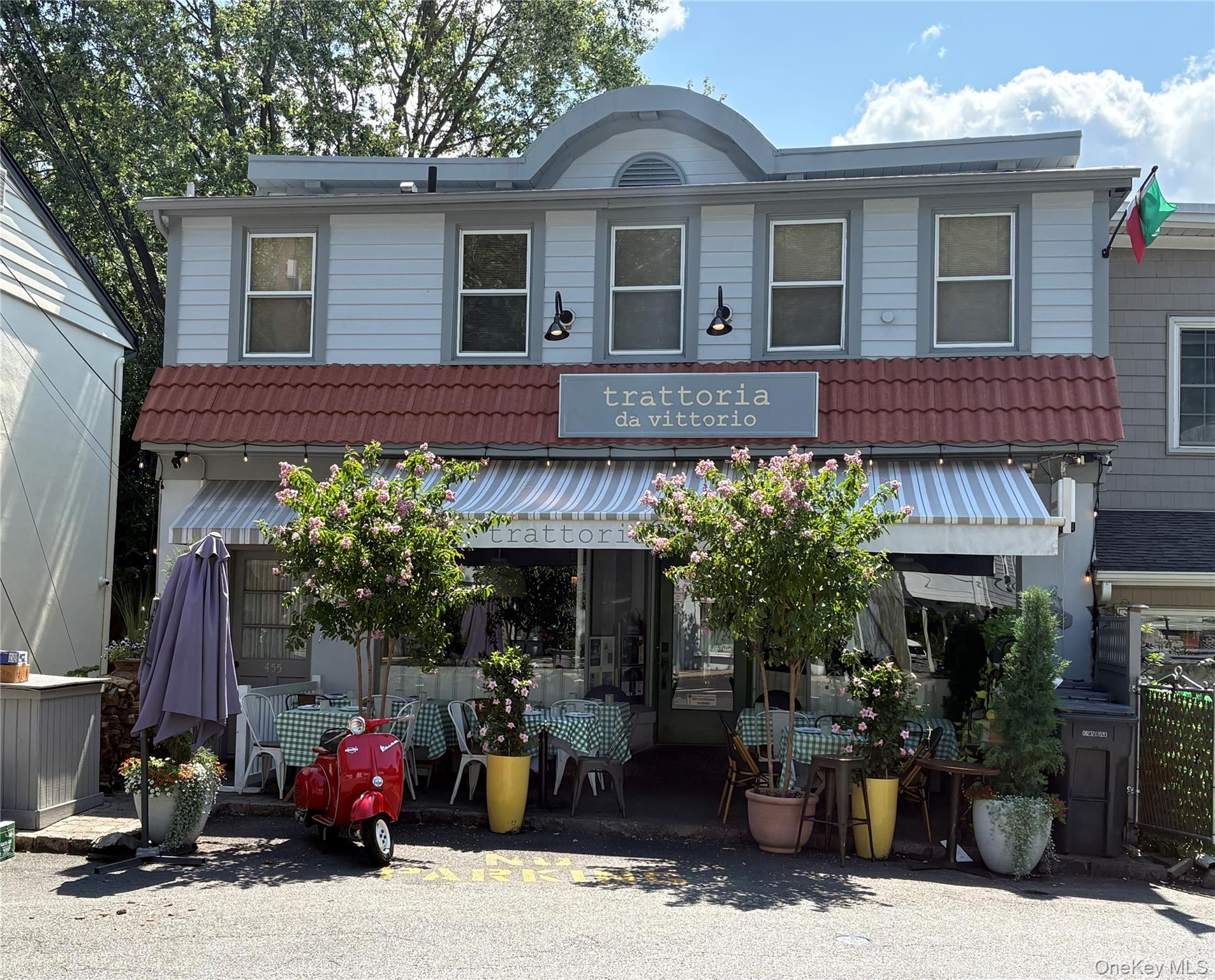 453-455 Piermont Avenue Property Photo 1