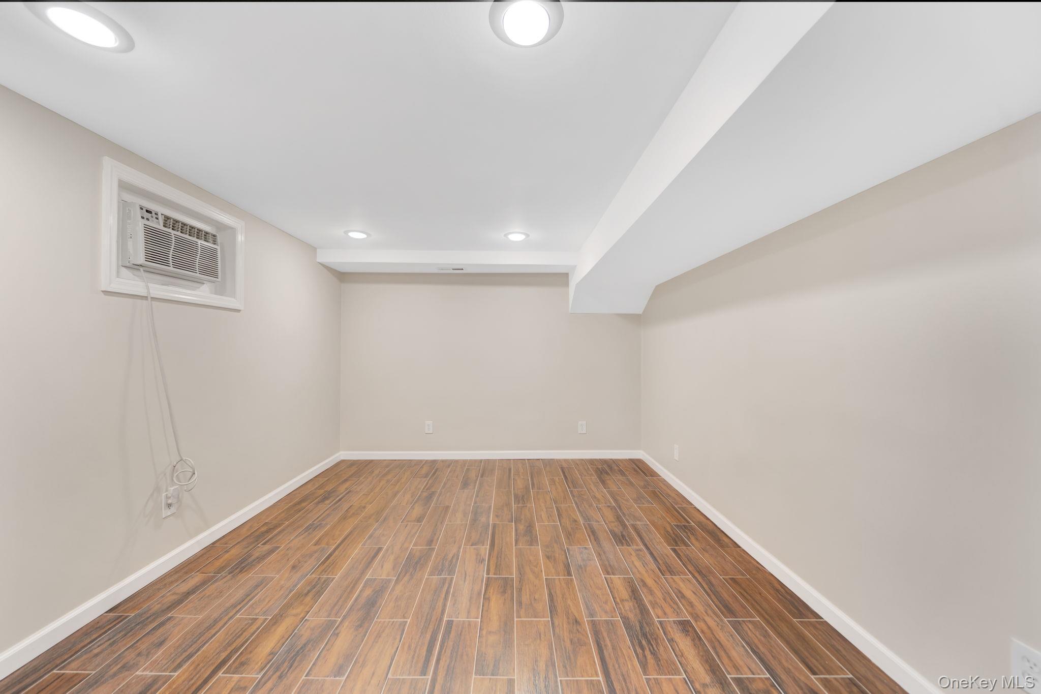 15 Abbey Drive Property Photo 18