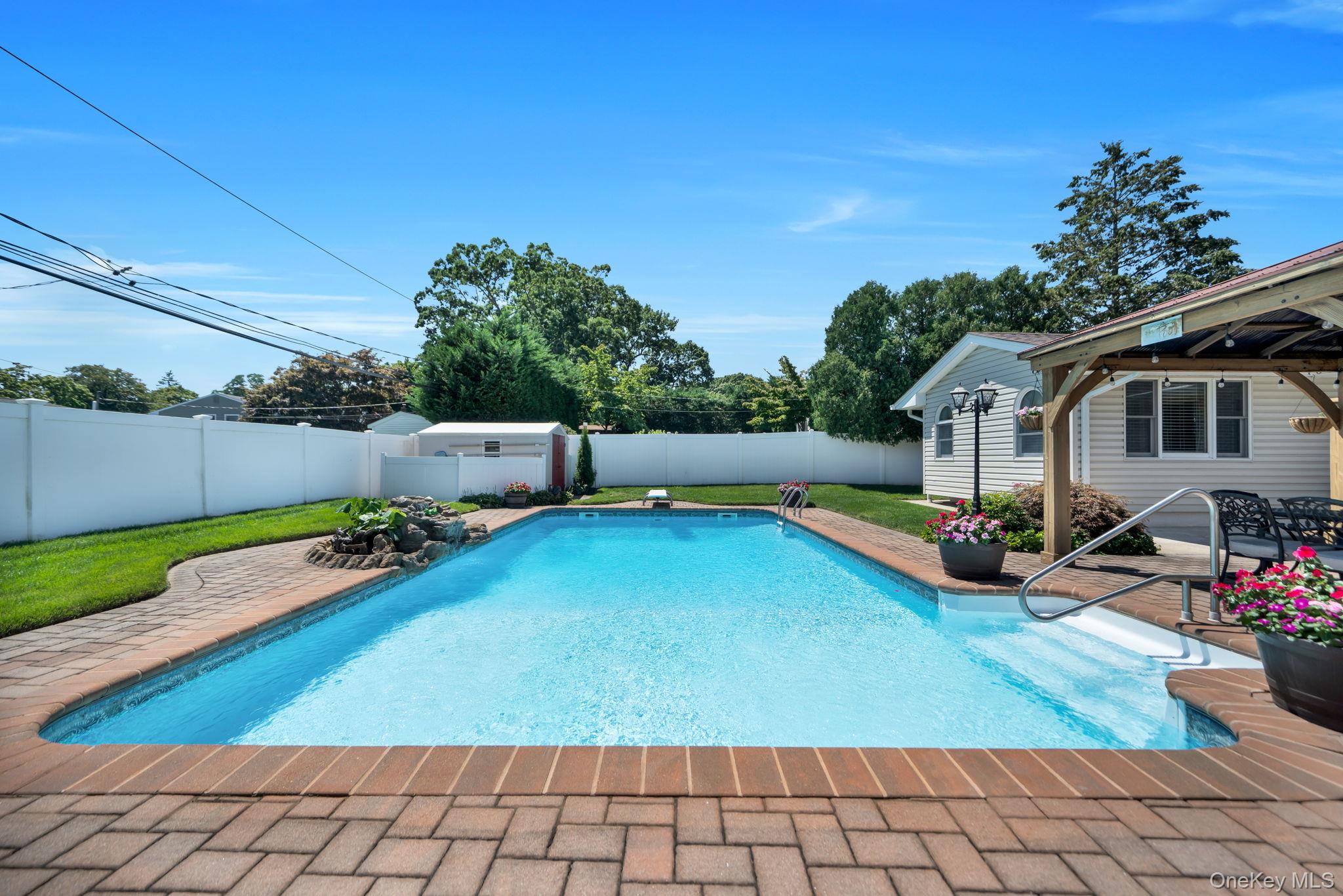 15 Abbey Drive Property Photo 23