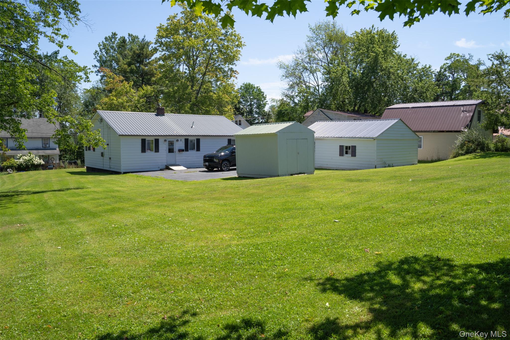 12 Winthrop Avenue Property Photo 5