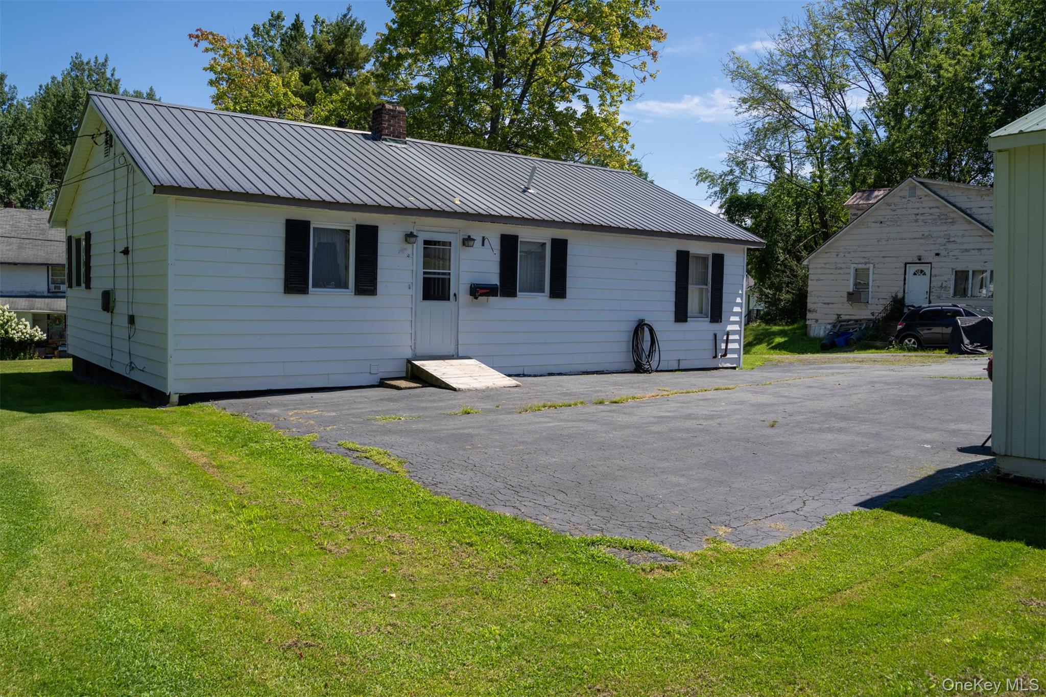 12 Winthrop Avenue Property Photo 26