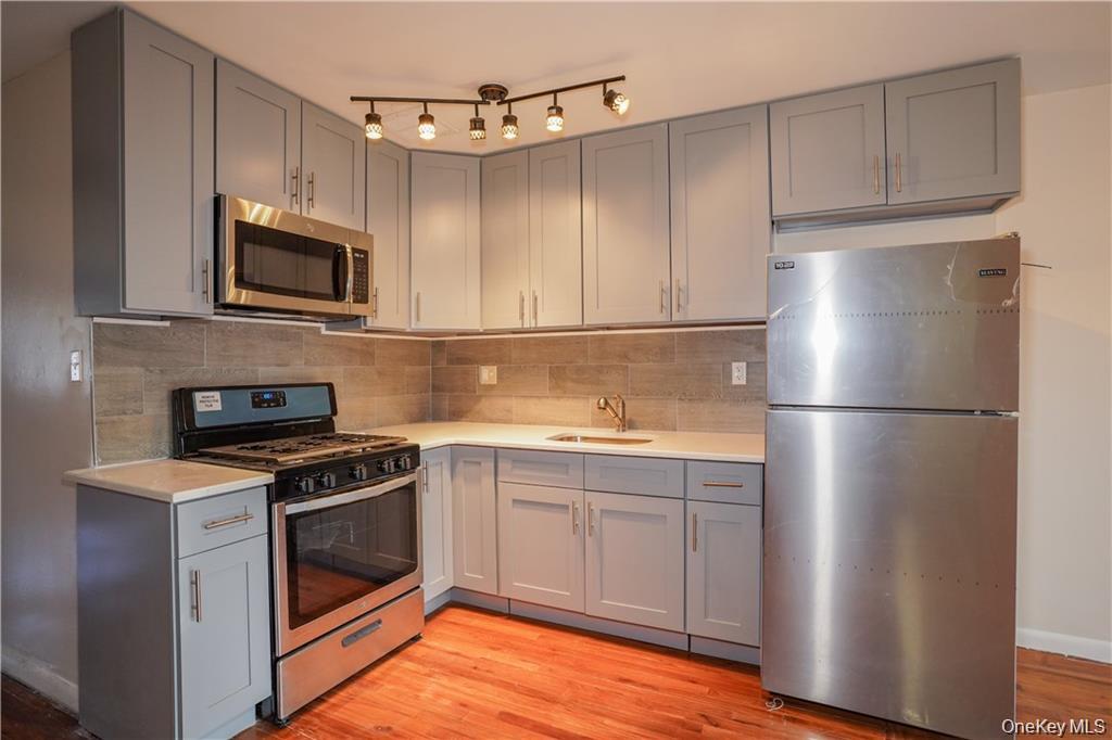 4116 De Reimer Avenue 2 Property Photo 4
