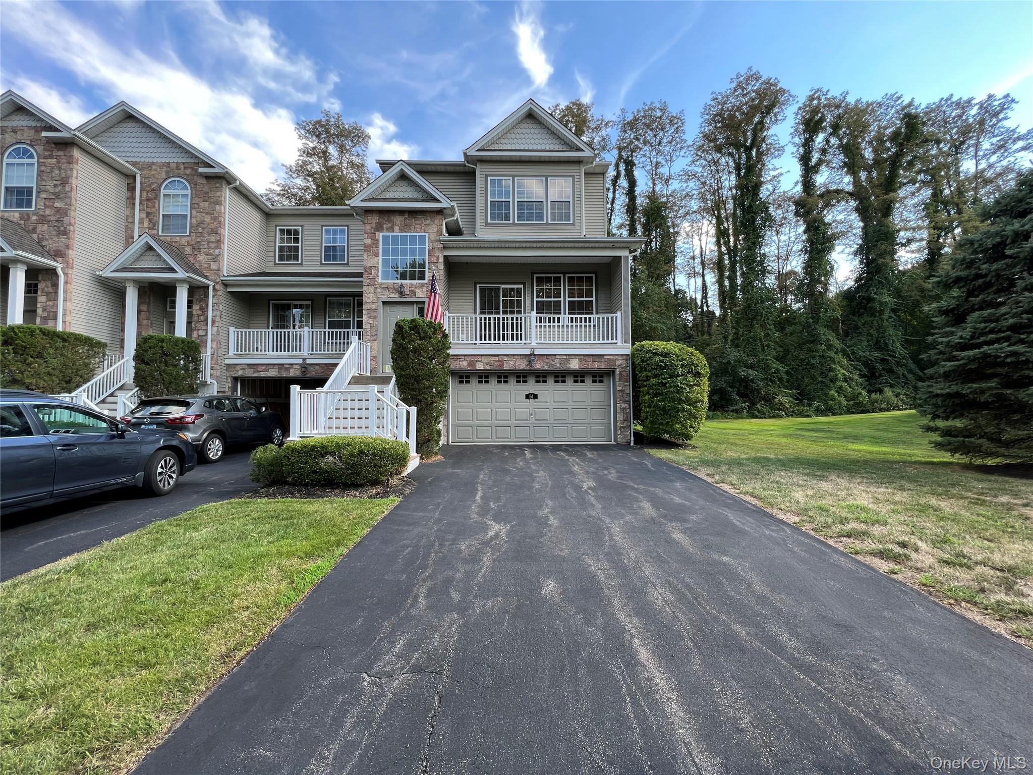 61 N River Drive Property Photo 1