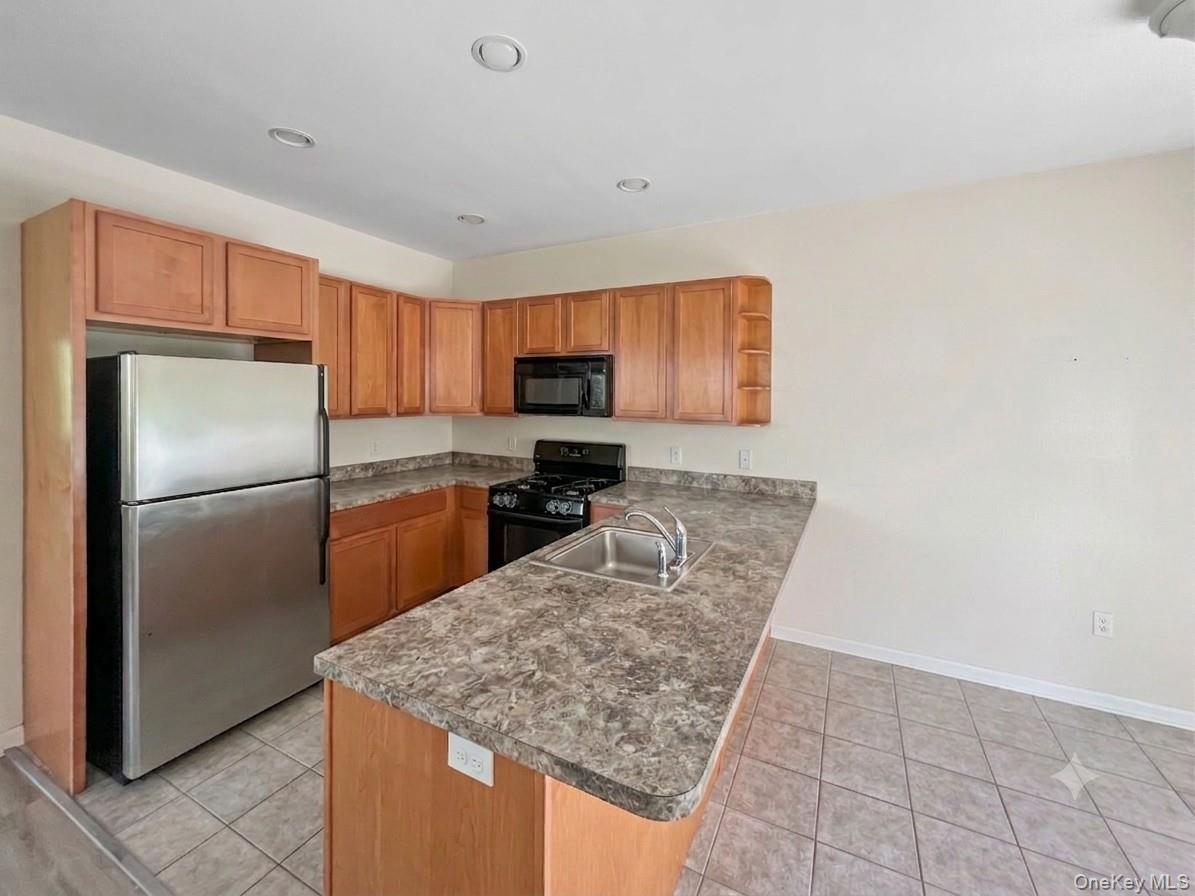 61 N River Drive Property Photo 6