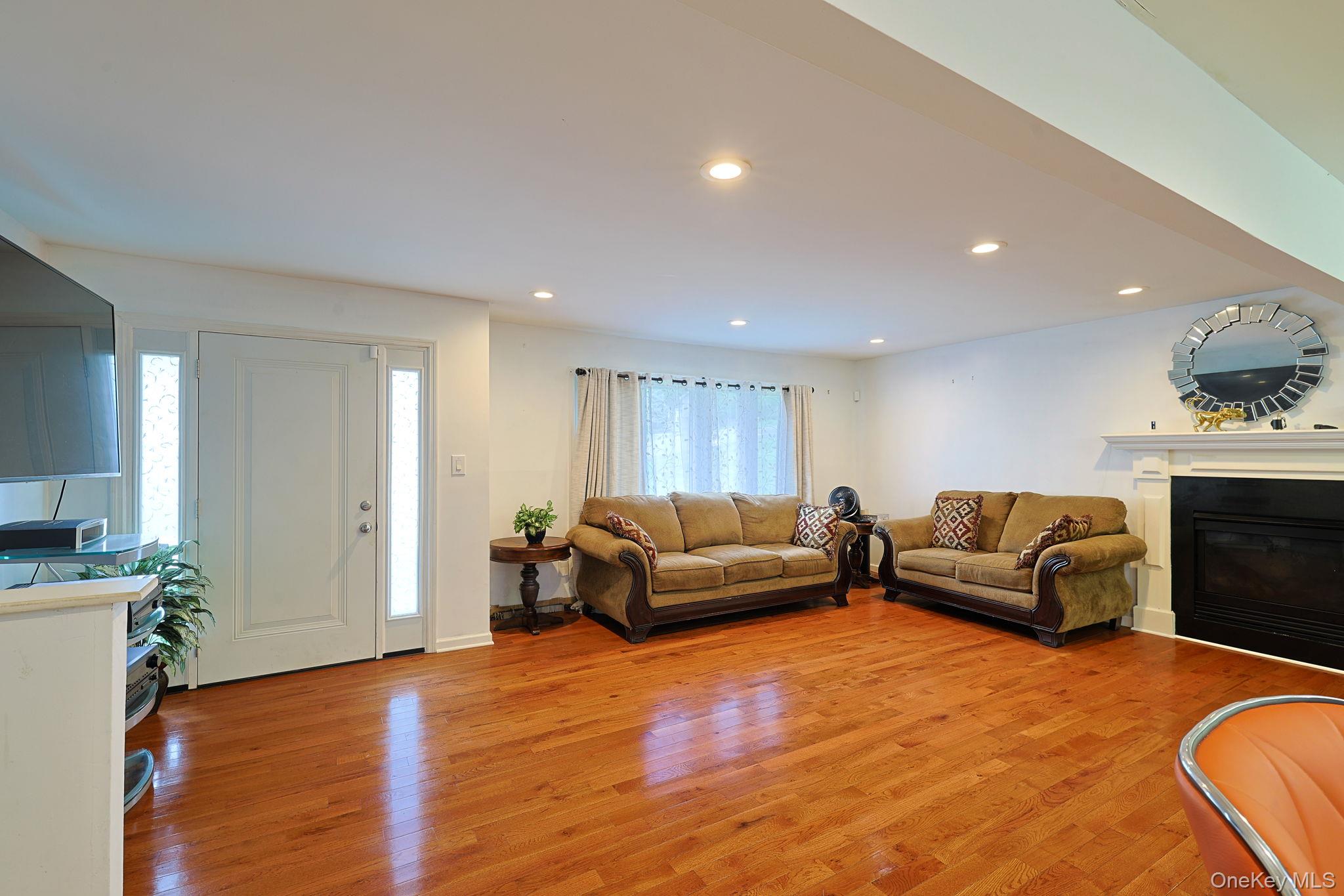 1 Forest Lane Property Photo 6