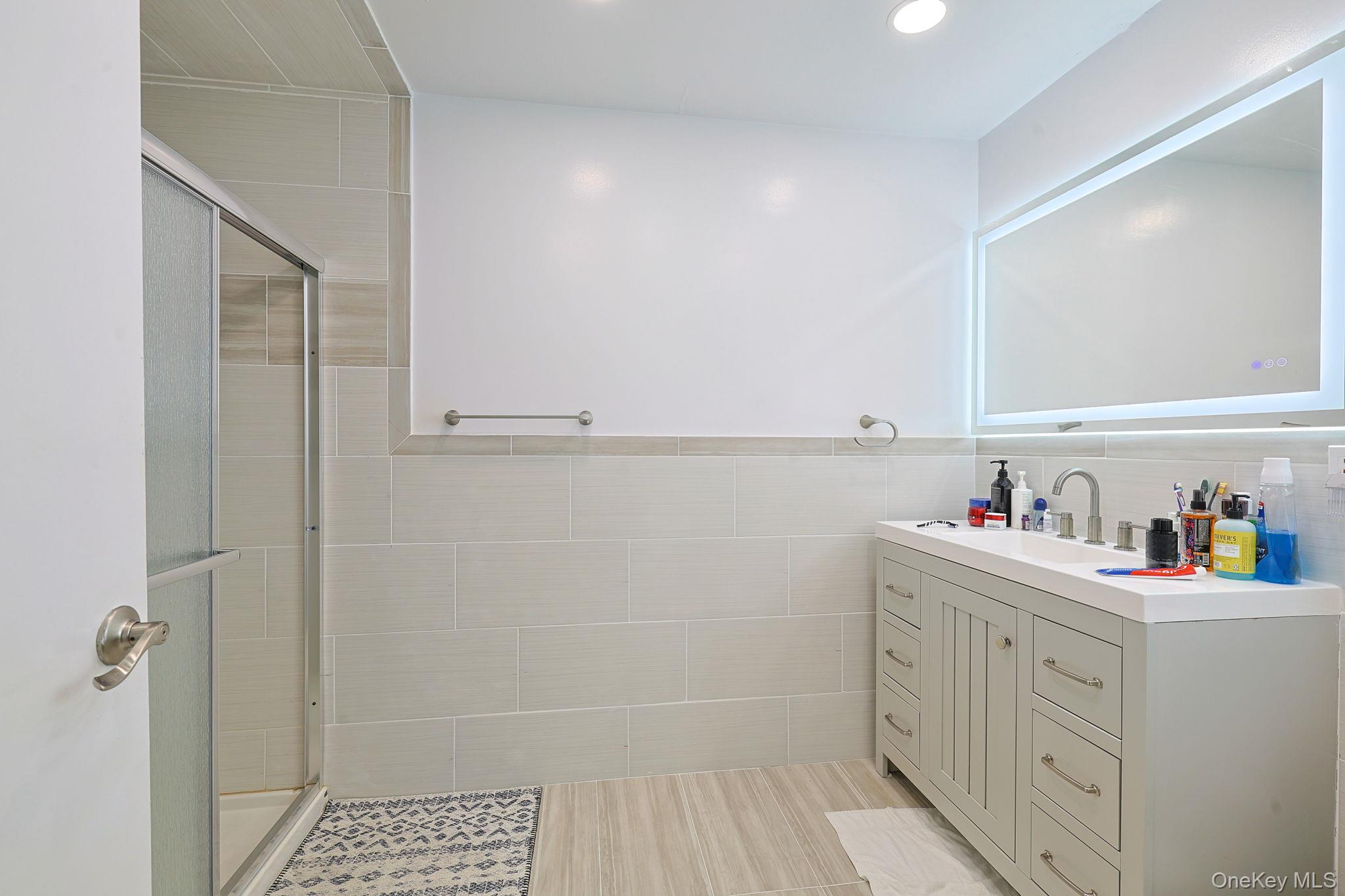 1 Forest Lane Property Photo 9