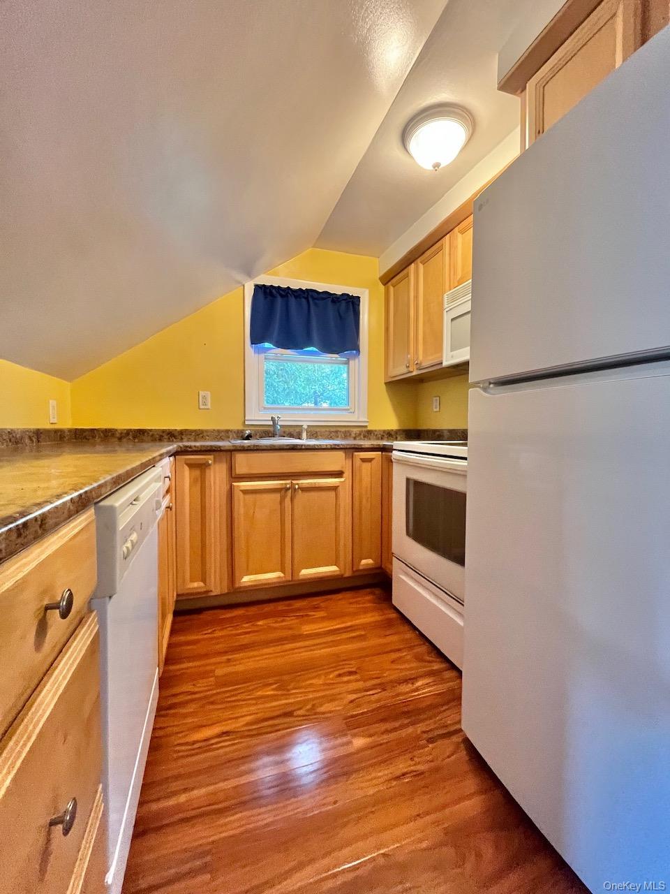 7 Ferndale Place 2 Property Photo 2