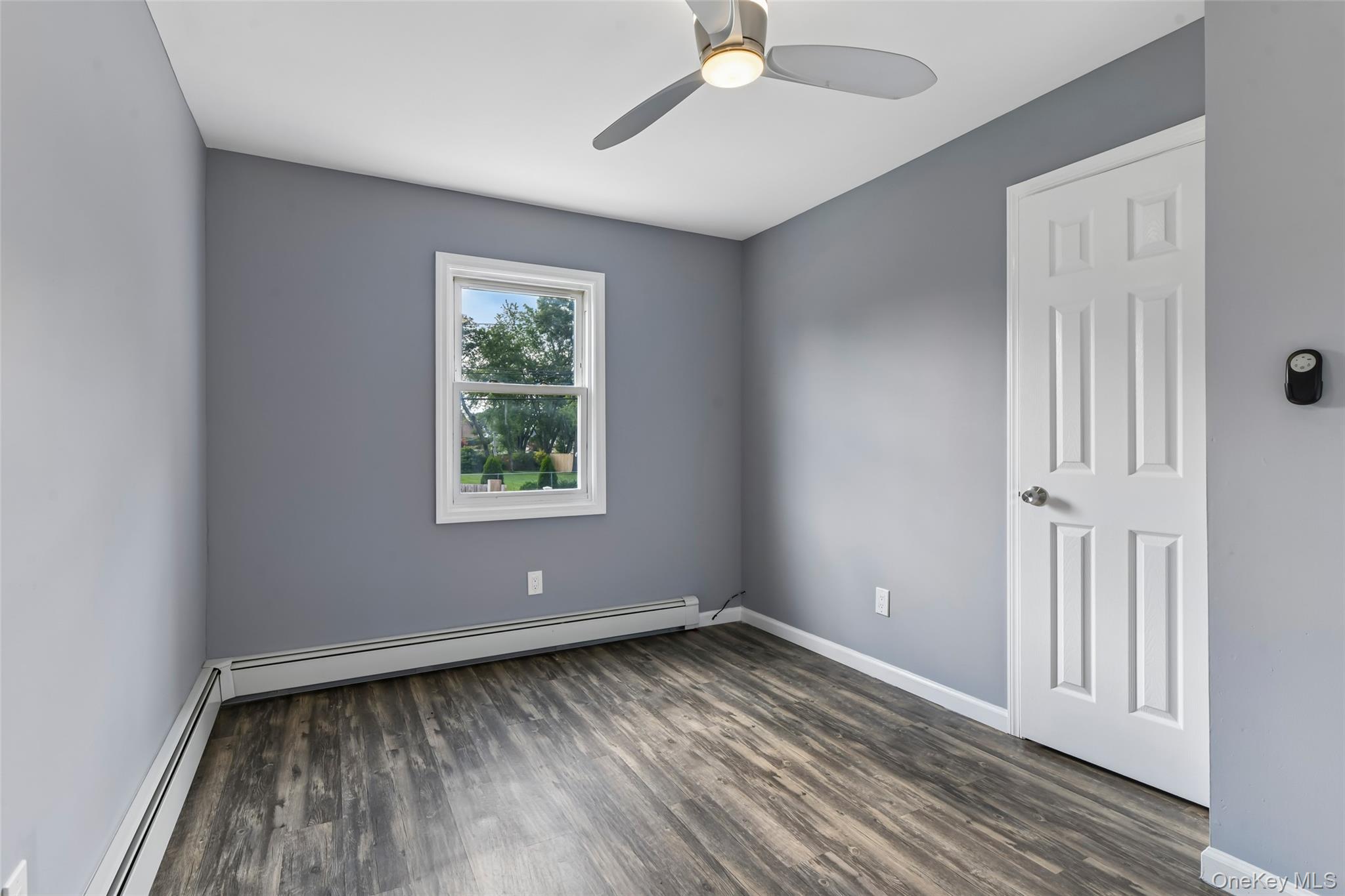 416 Arizona Avenue Property Photo 10