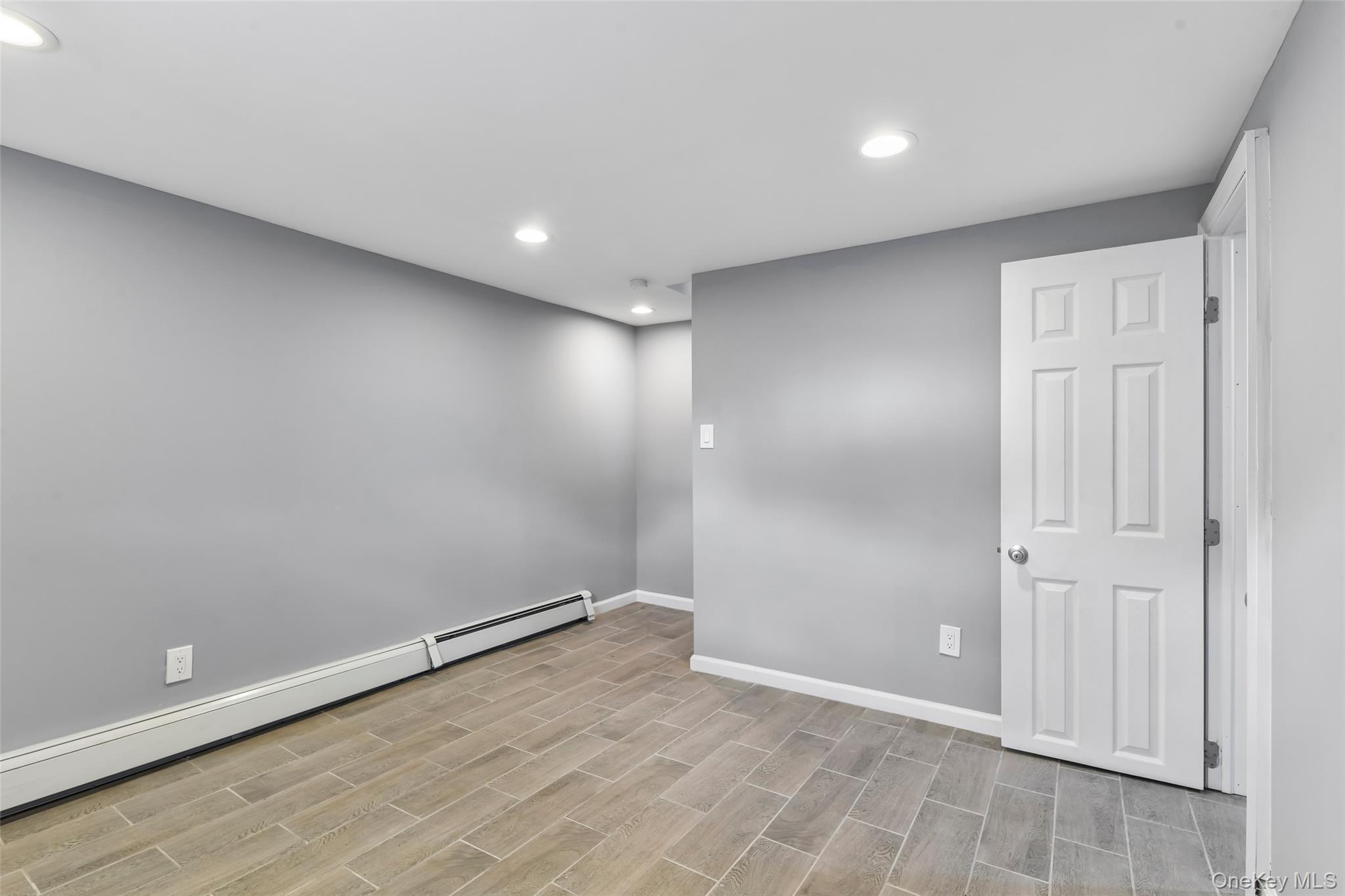 416 Arizona Avenue Property Photo 15