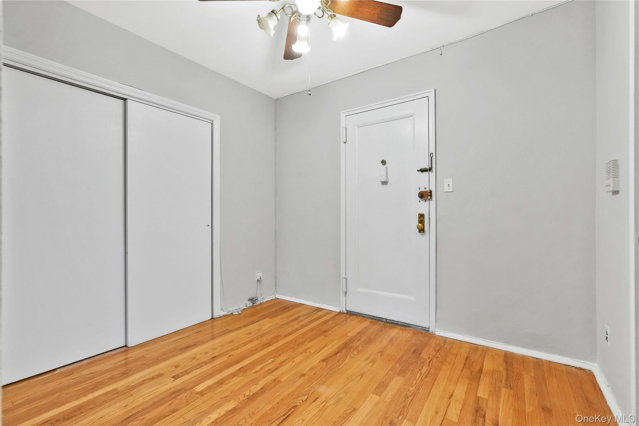 138-18 28th Road 2f Property Photo 5