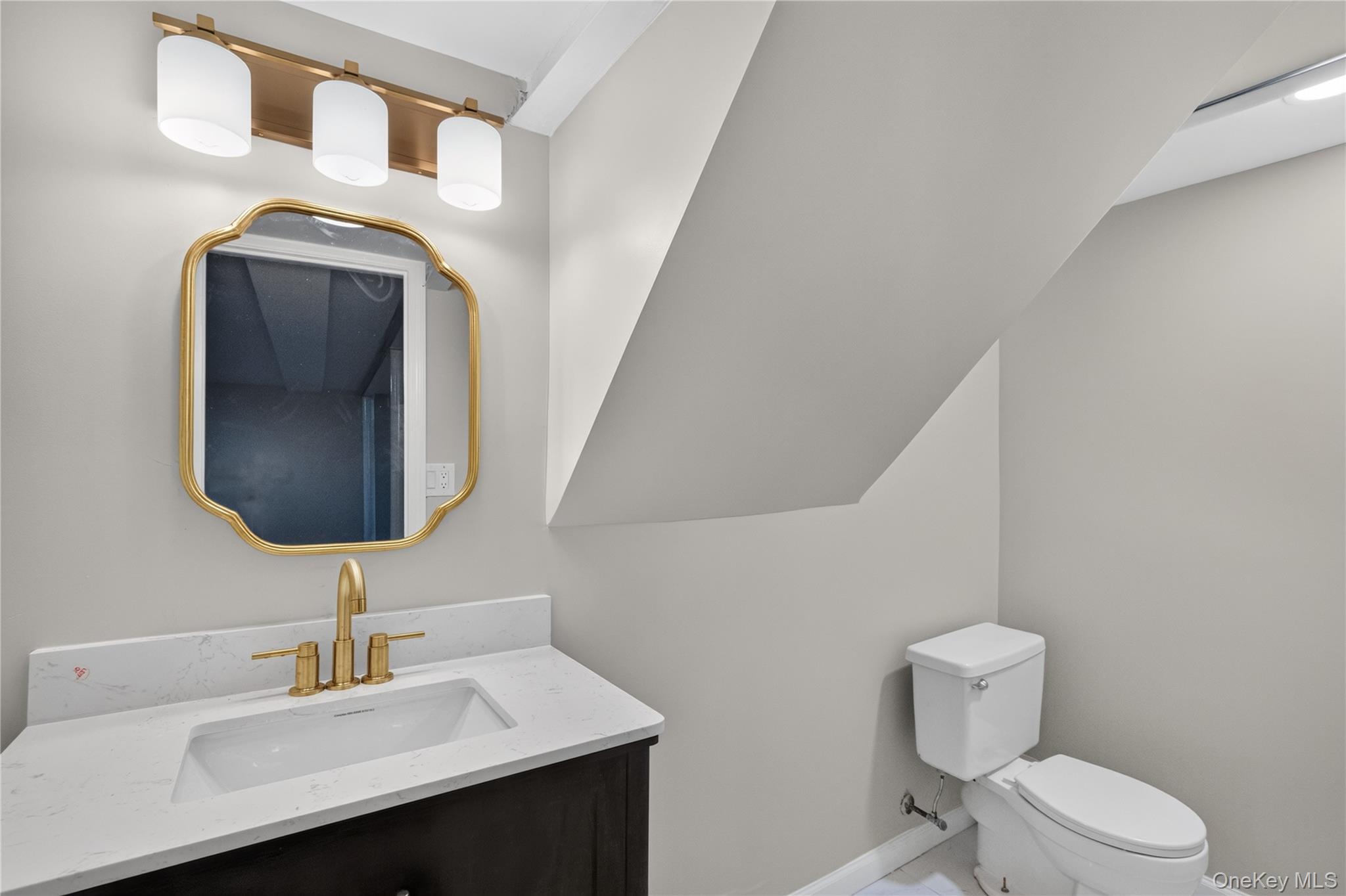 10 Sycamore Road Property Photo 17