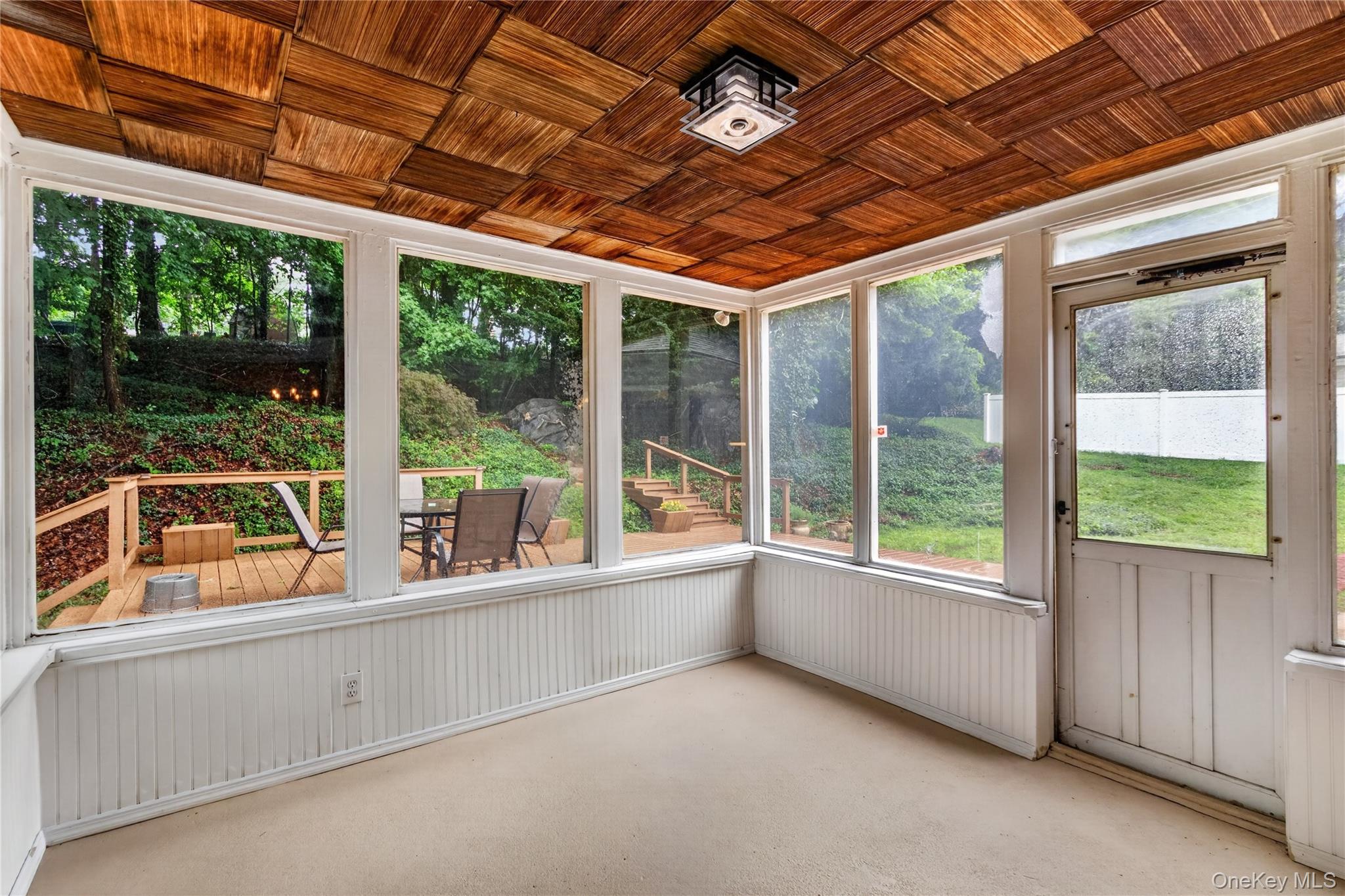 10 Sycamore Road Property Photo 19