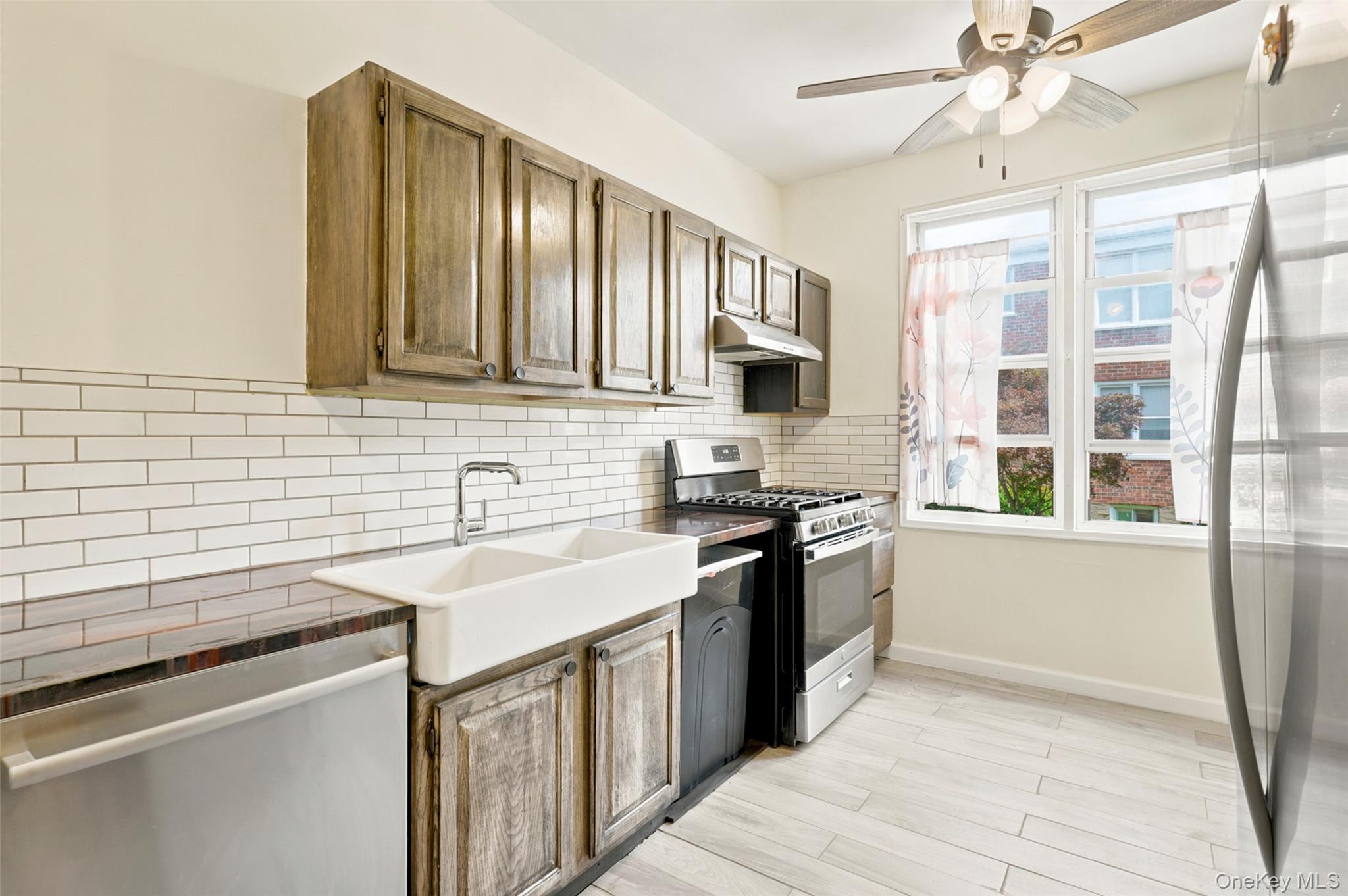 836 Palisade Avenue A Property Photo 12