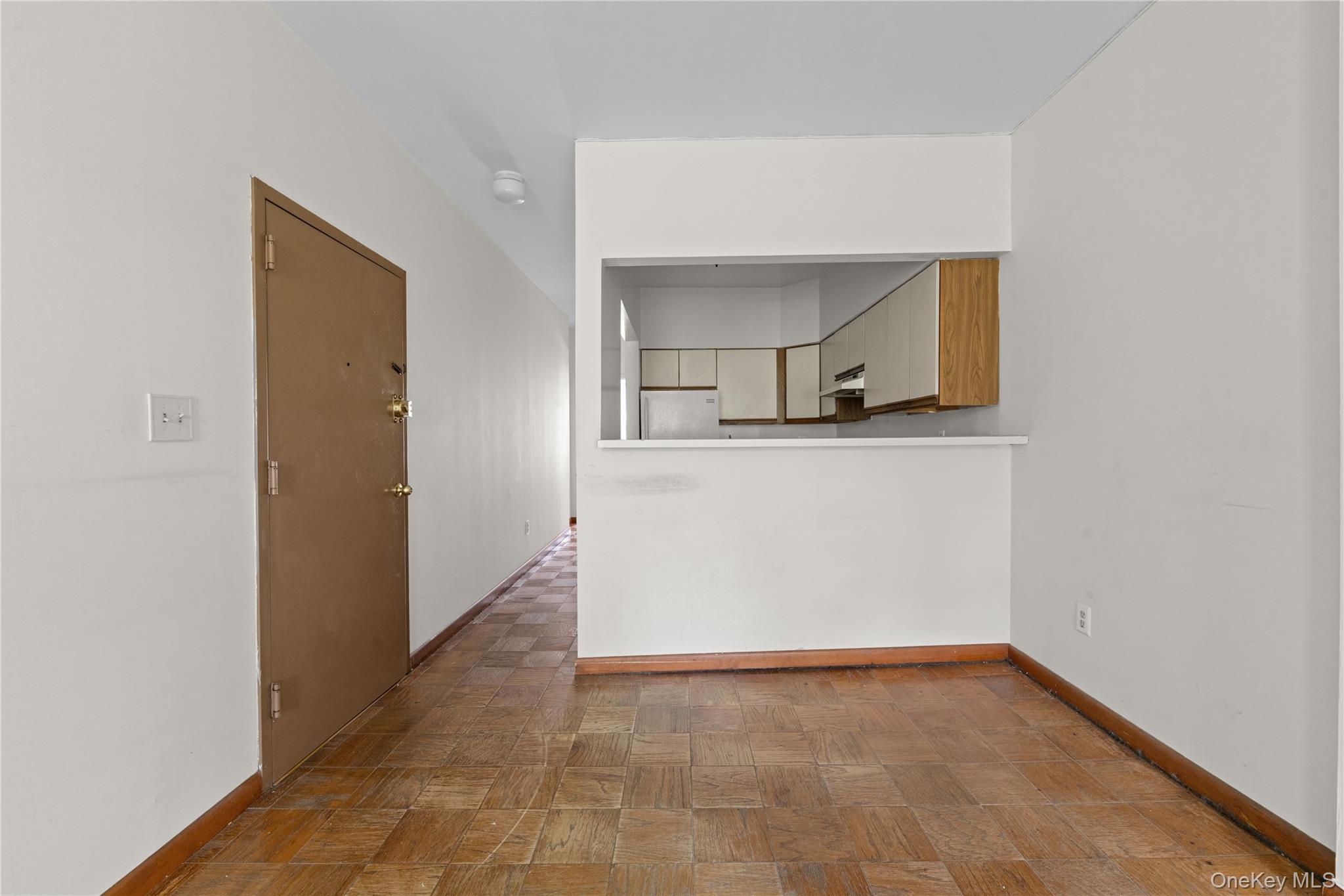 393 Park Place Property Photo 15
