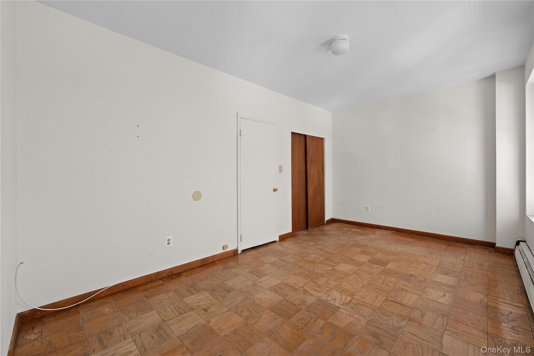 393 Park Place Property Photo 17